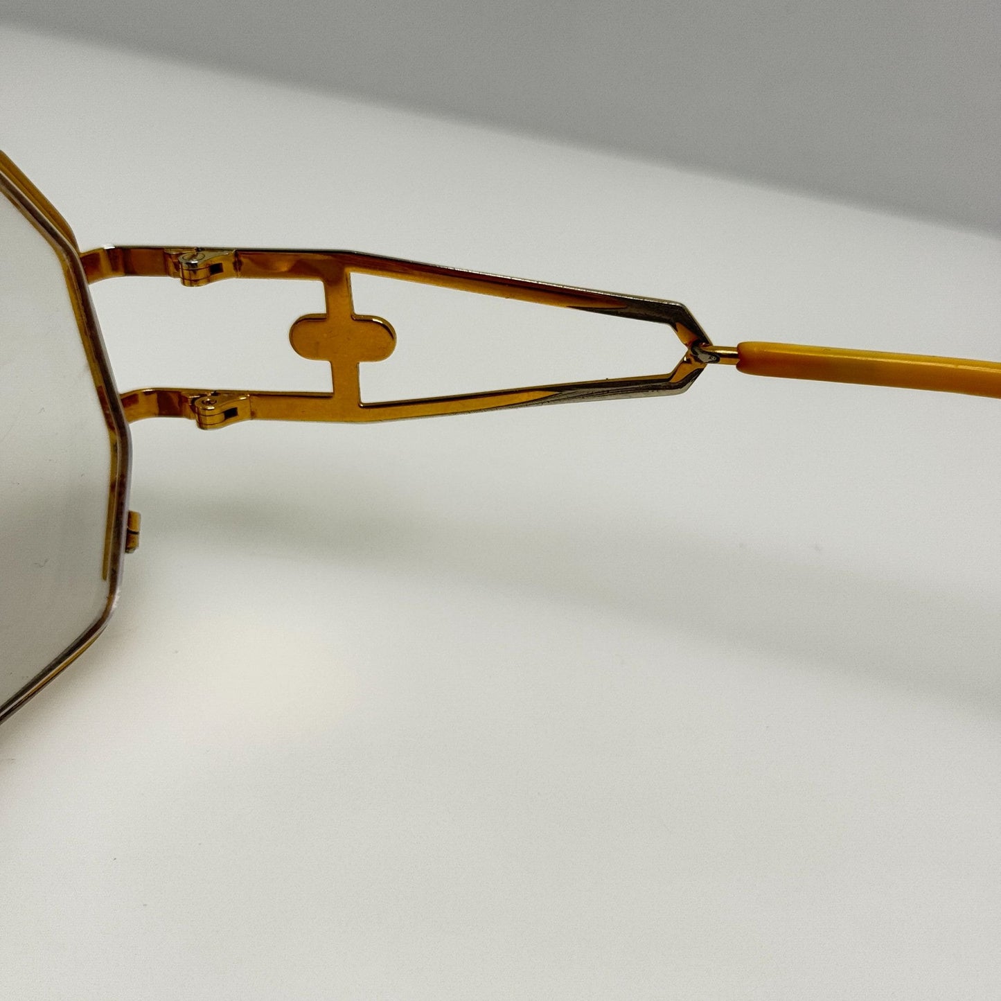 Cazal 225 Col97 013 Eyeglasses Eye Glasses Frames Gold Germany 58-13-135