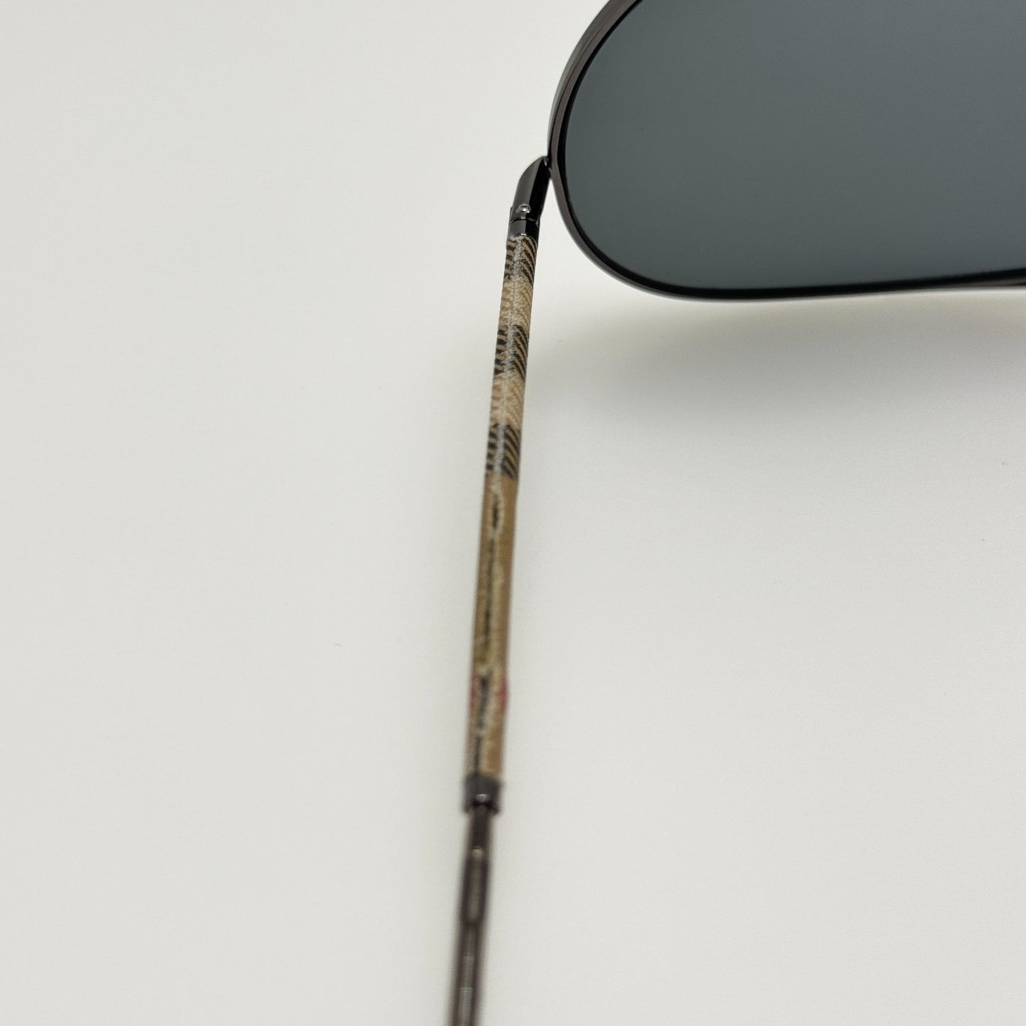 Burberry Sunglasses B 3055 105787 Italy 60-14-135