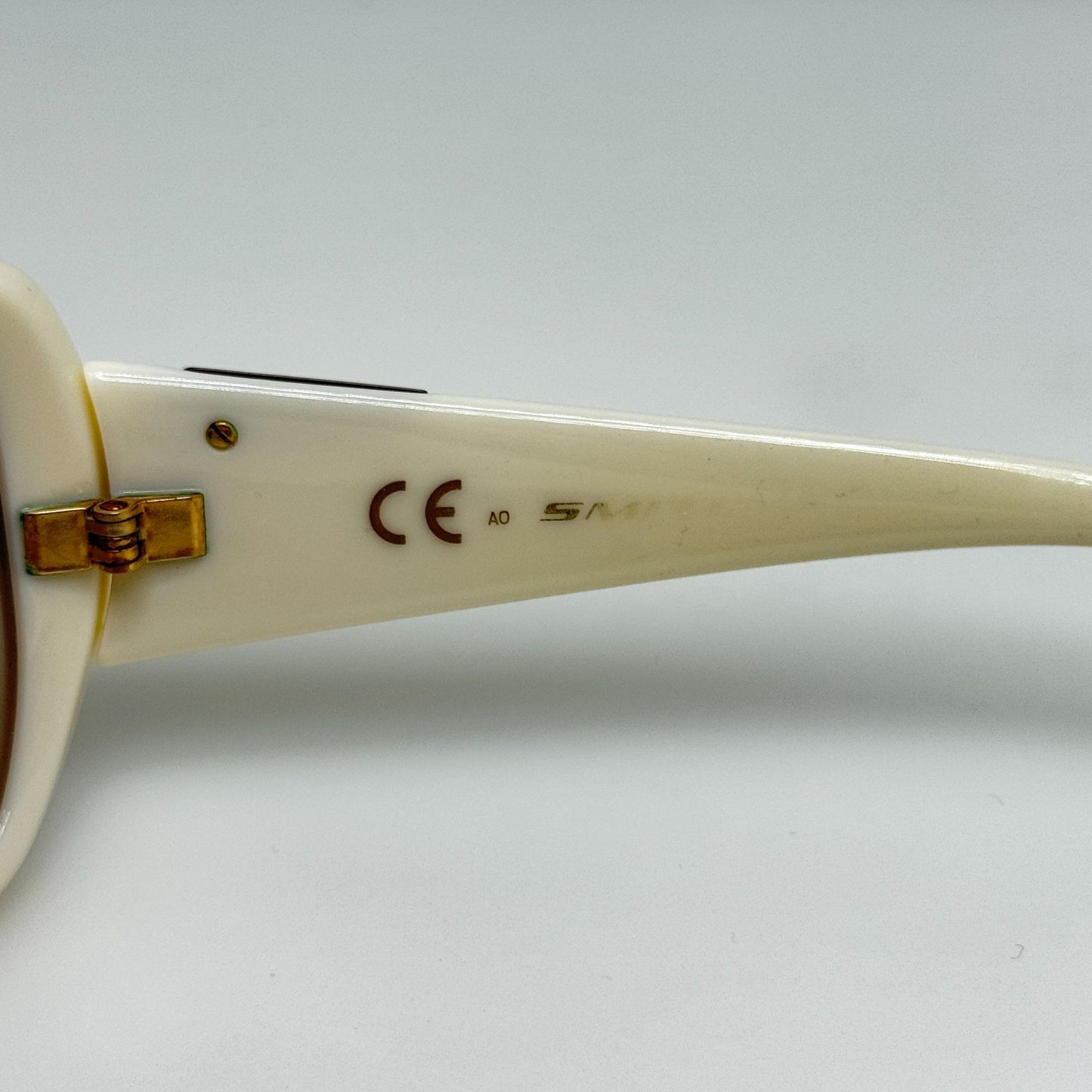 Smith Sunglasses Hemline Ivory NIV Tlt Optics