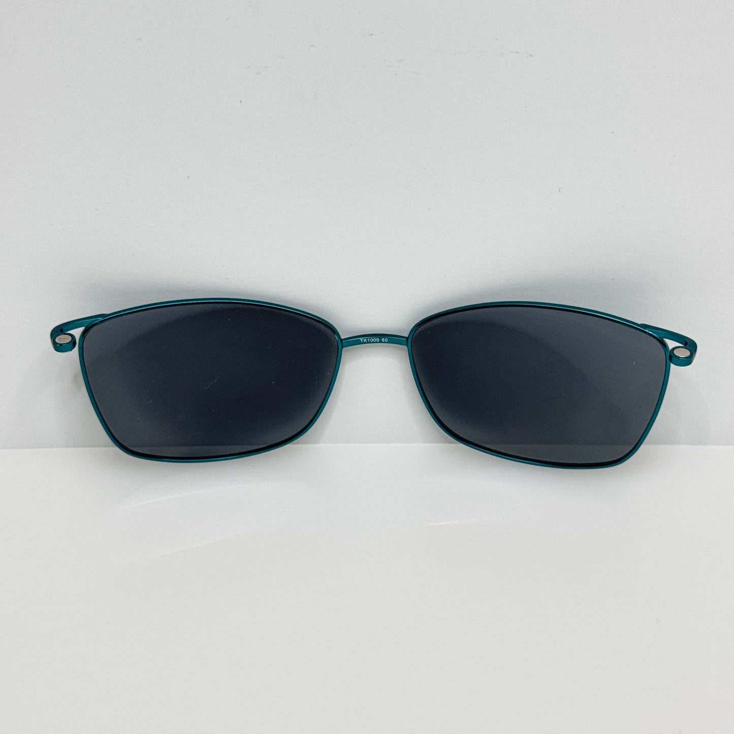 Takumi TK1009 60 Polarized Clips Sunglasses Clip