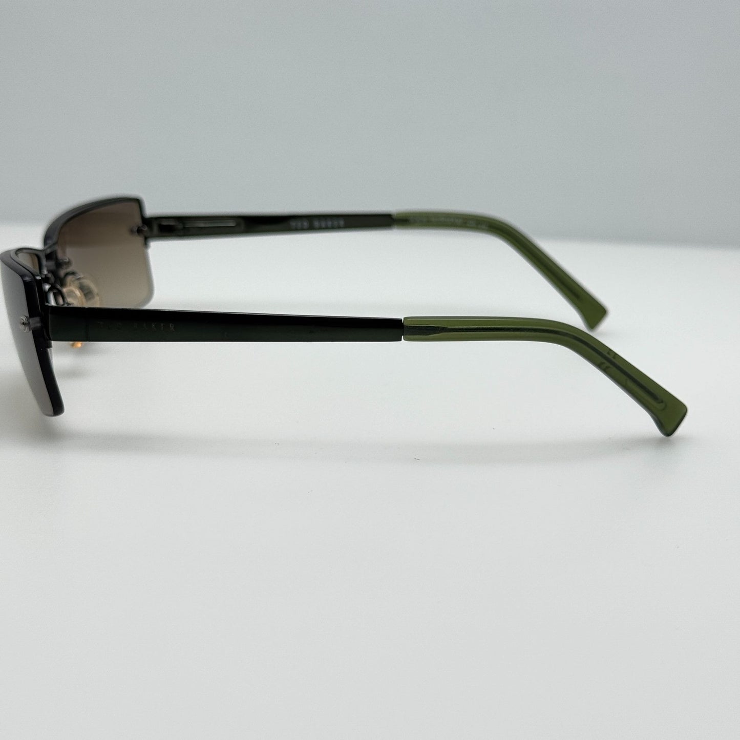 Ted Baker Sunglasses B405 Logan GRN 59-15-130