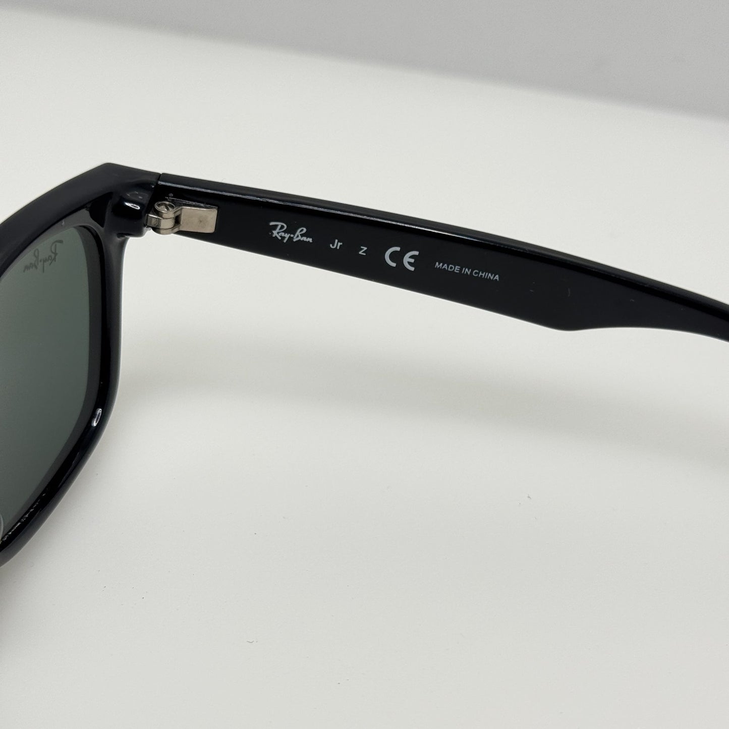 Ray Ban Sunglasses RJ9052S 100/71 Kids Youth 47-15-125
