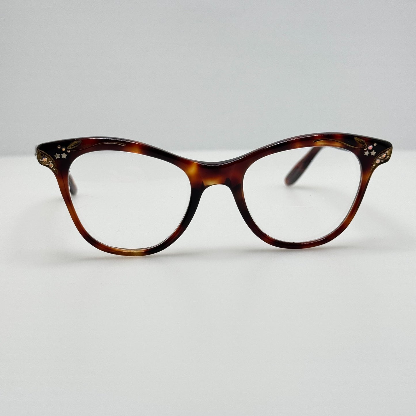 Bausch & Lomb B&L Eyeglasses Eye Glasses Frames Tortoise 5 1/8 44-20