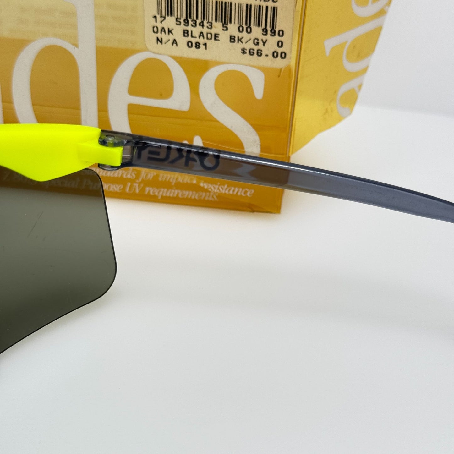 Oakley Sunglasses Blades BK/GY Z87.1Vintage