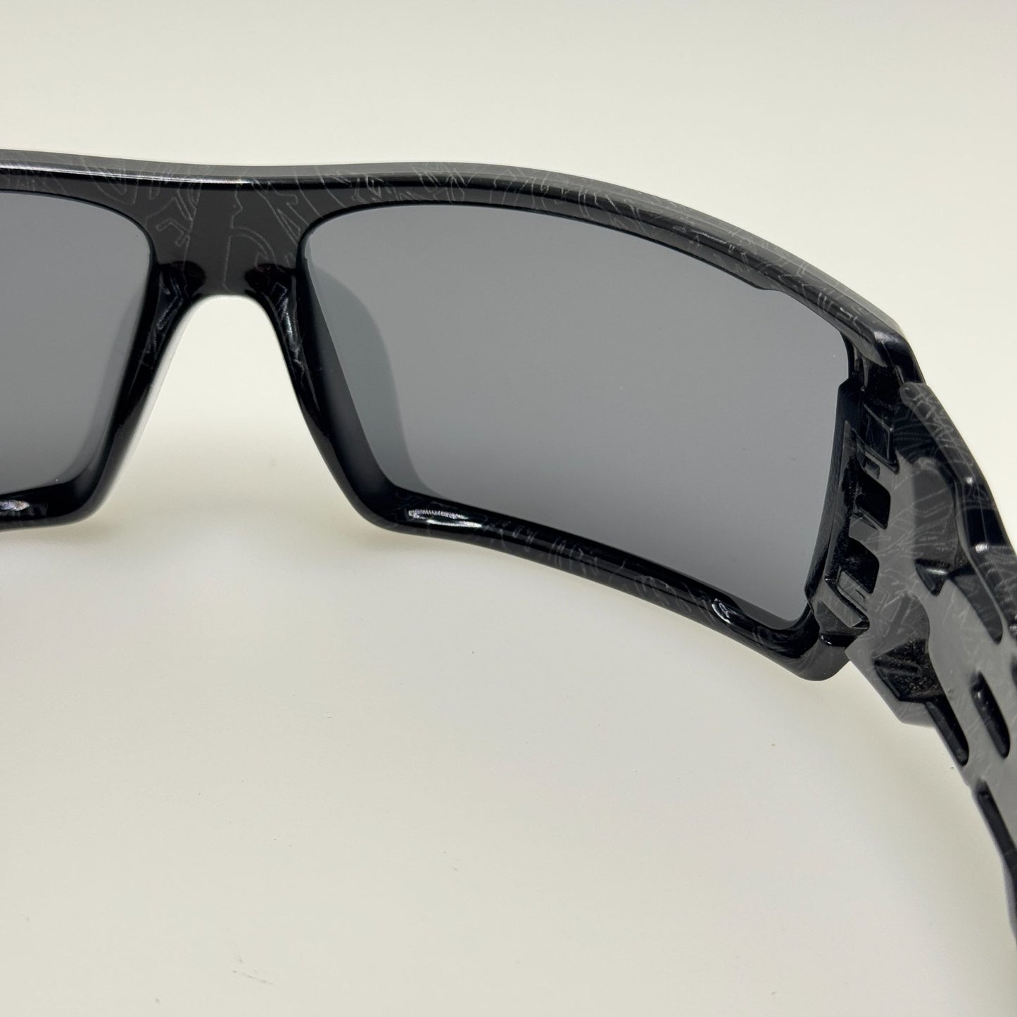 Oakley Sunglasses 24-058 Oil Rig
