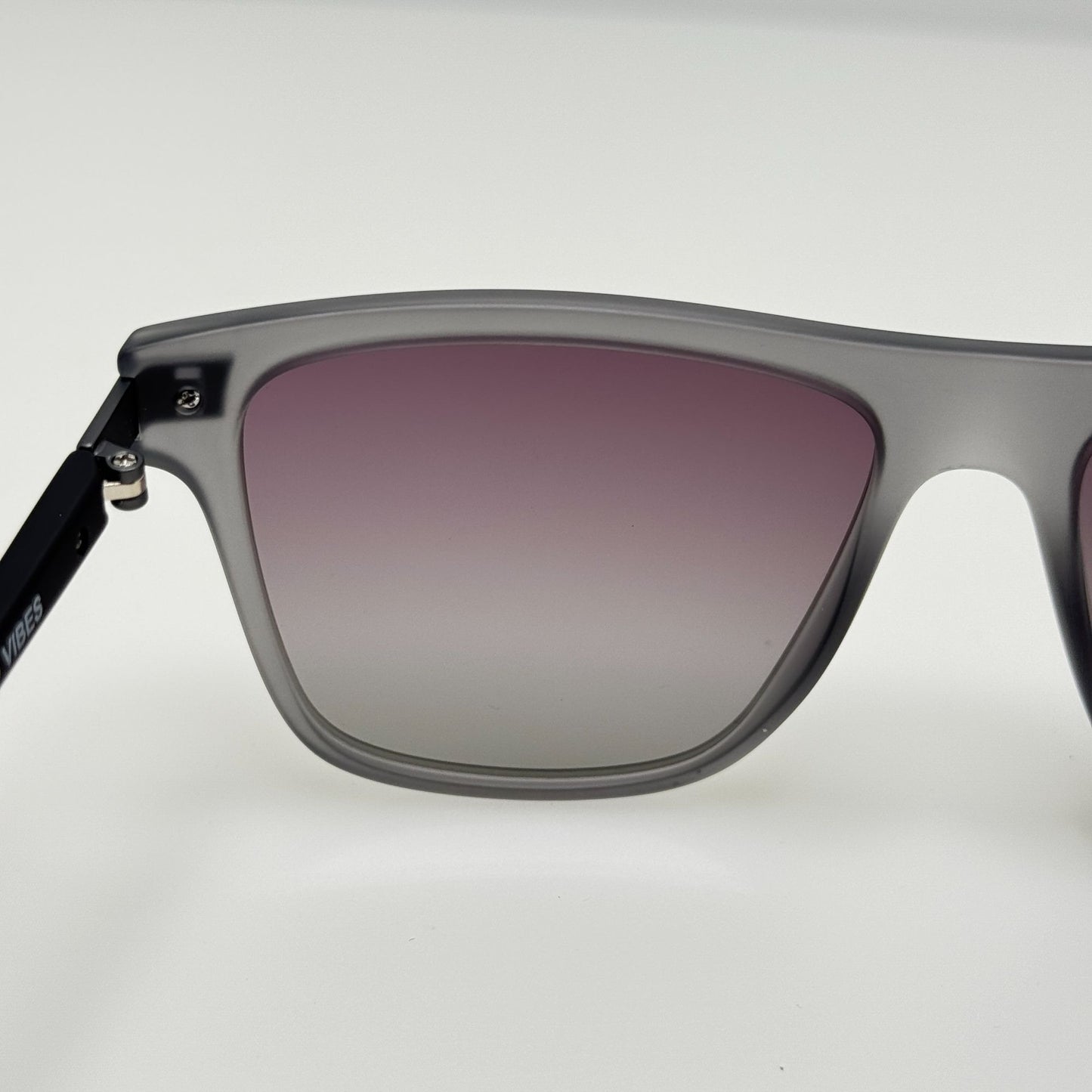 Life Is Good Sunglasses Kearsarge Grey Polarized