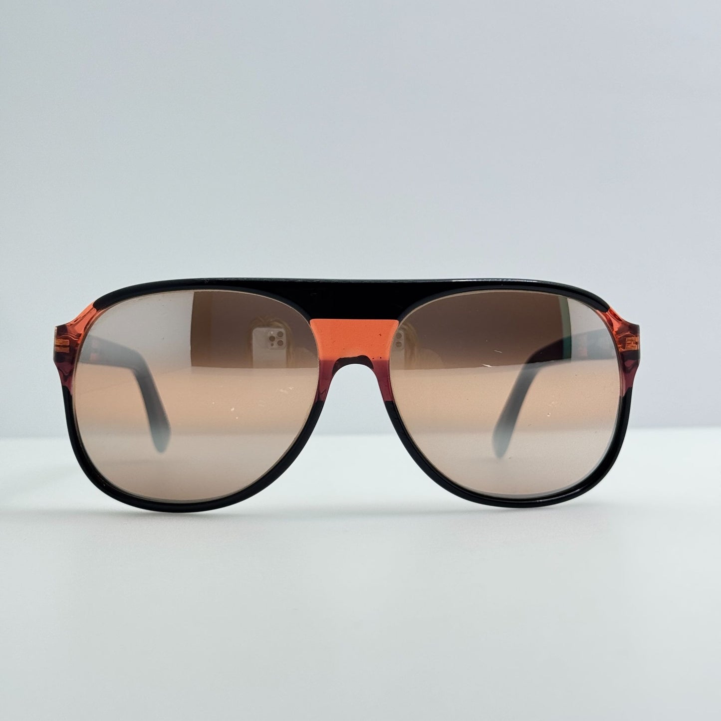 Serengeti Sunglasses 5041S Corning Optics Read Description