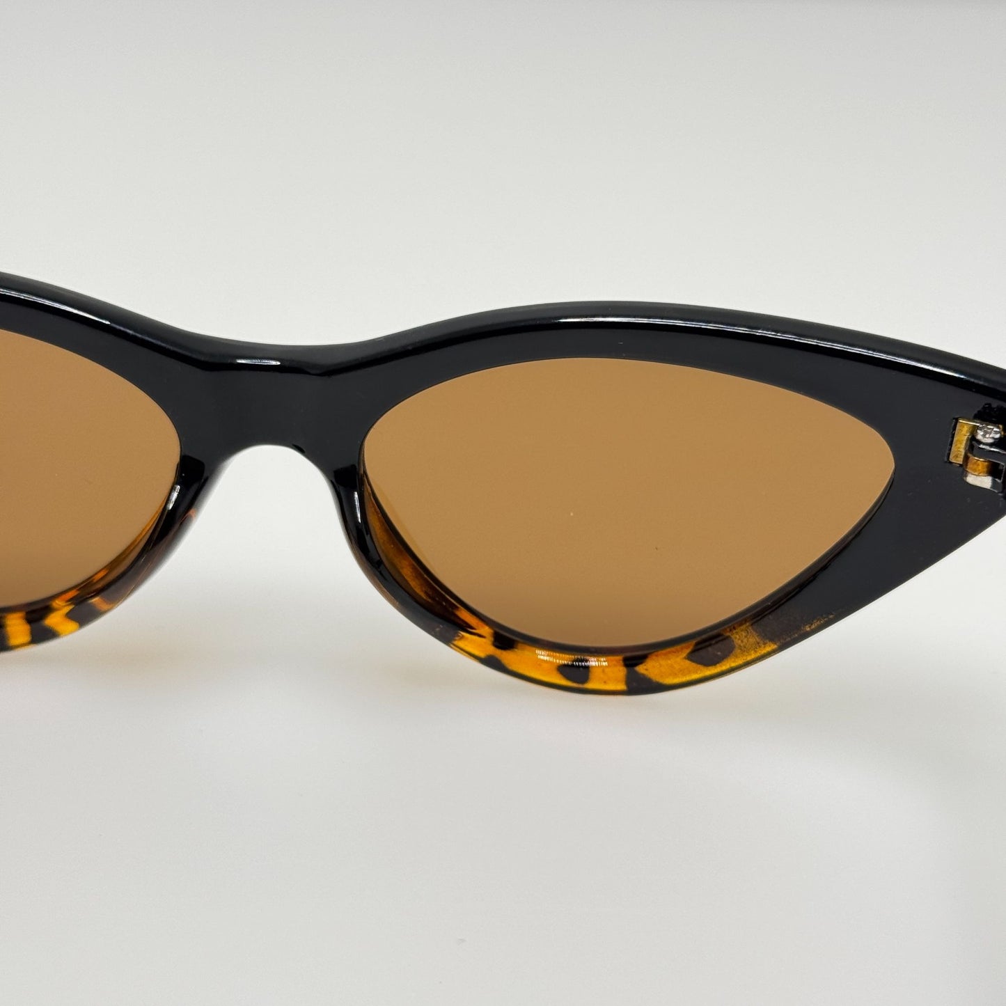Sojos Sunglasses SJ2044 C16 MZ 49-17-136