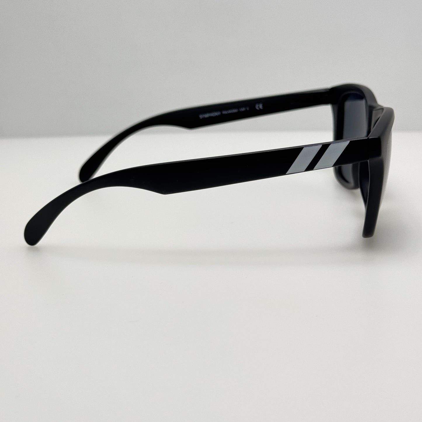 Blenders Sunglasses Symphony Black Polarized