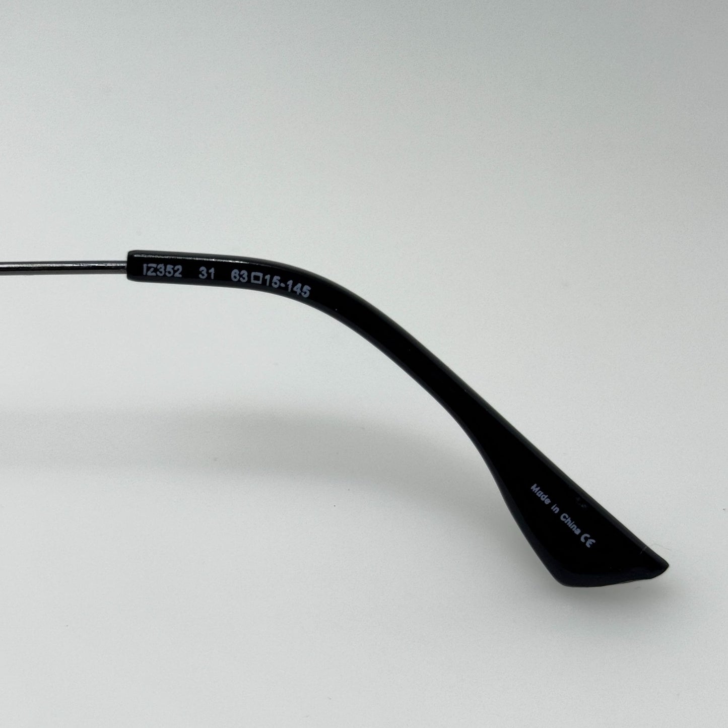 Izod Sunglasses IZ352 31 Polarized 63-15-145