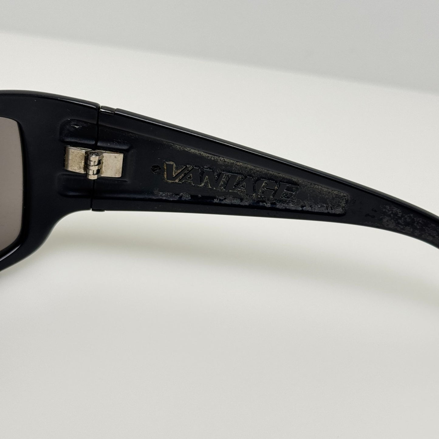 Gargoyles Sunglasses Vantage Black Read Description