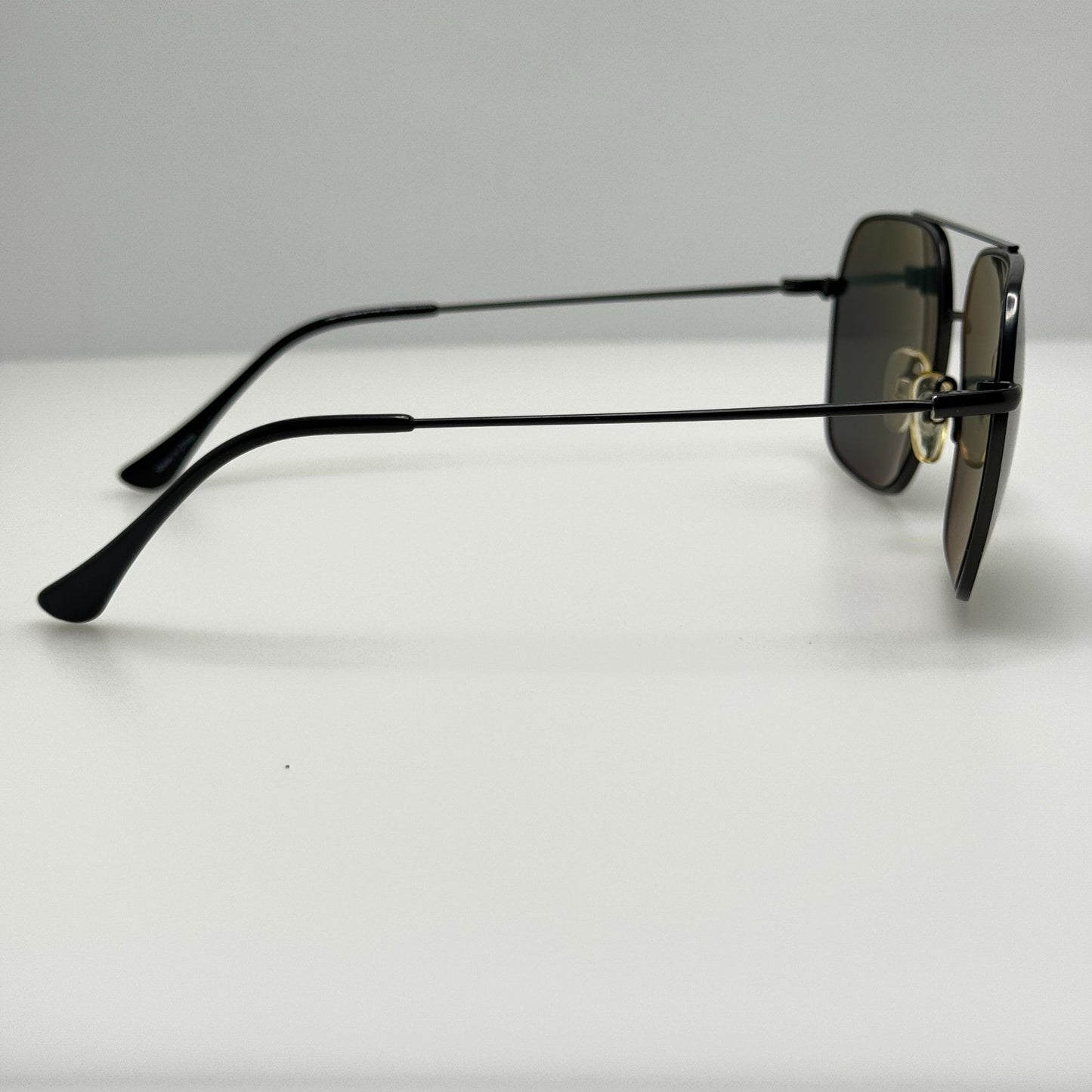 Kirkland Signature Sunglasses M48 072 Polarized