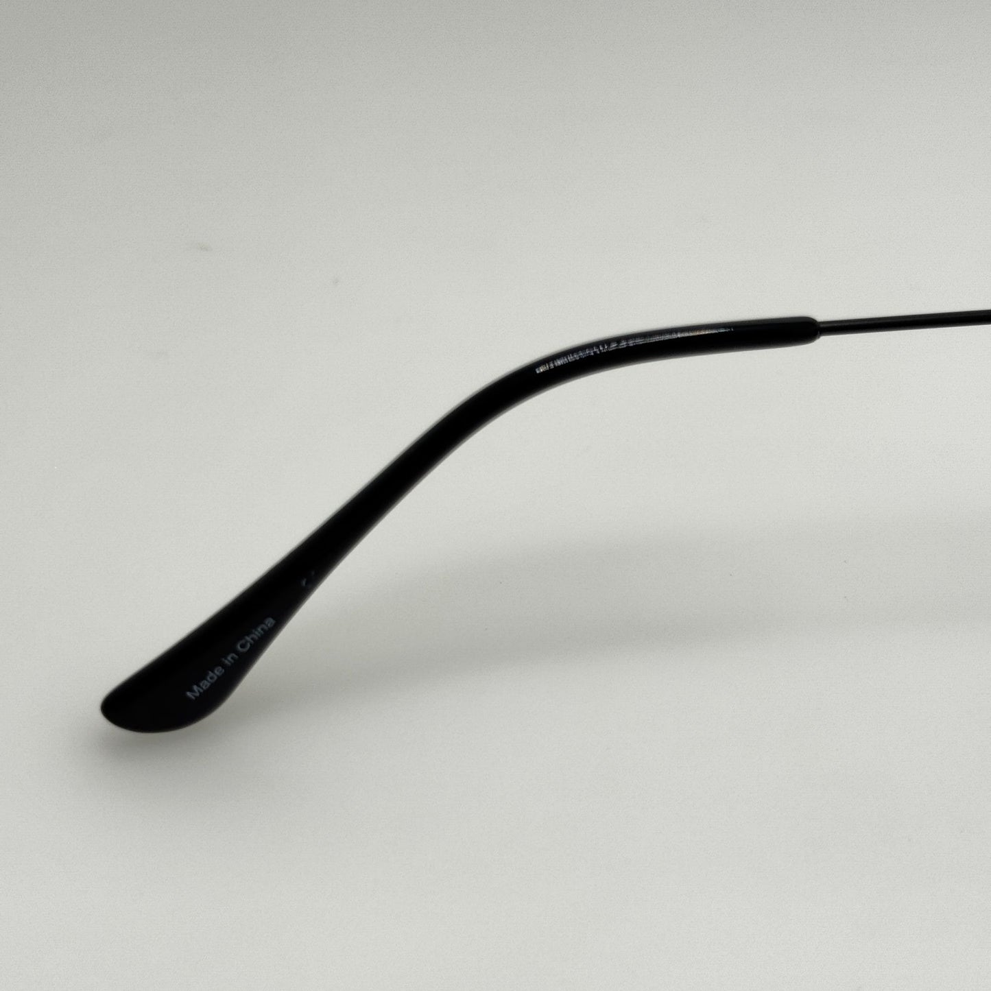 Kirkland Signature Sunglasses M48 072 Polarized