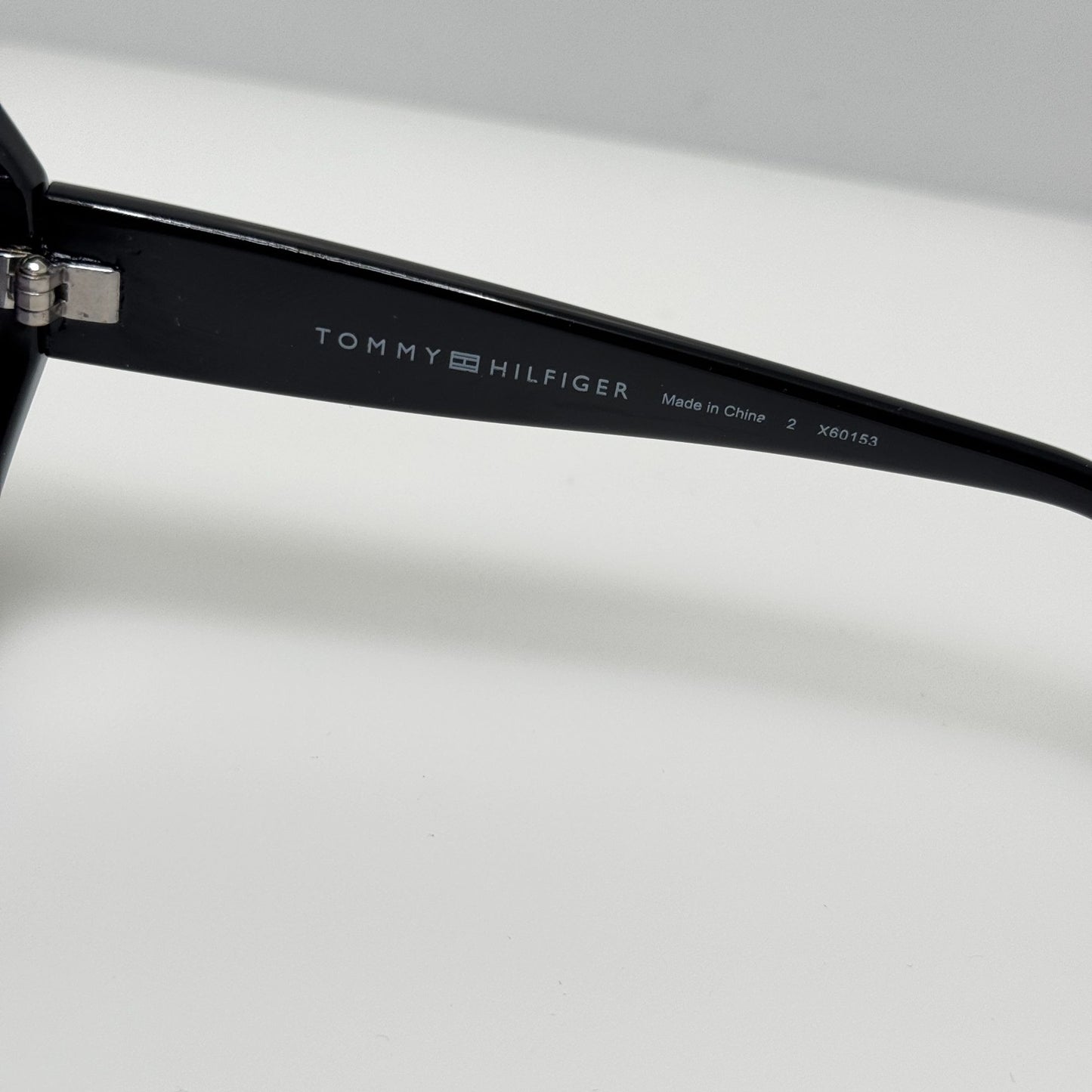 Tommy Hilfiger Sunglasses WP OL613 0235922411 60-14-140