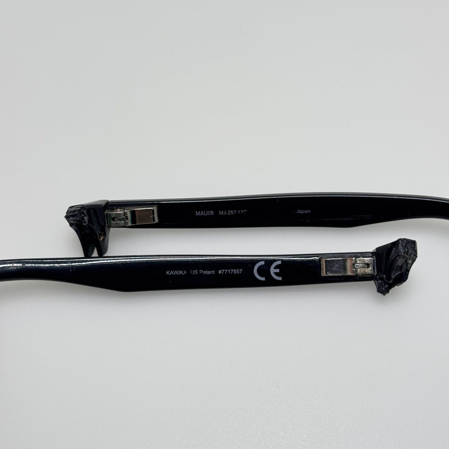 Maui Jim MJ-257-17C Kawika Black 54-18-140 Eye Glasses Temple Arms Only PARTS