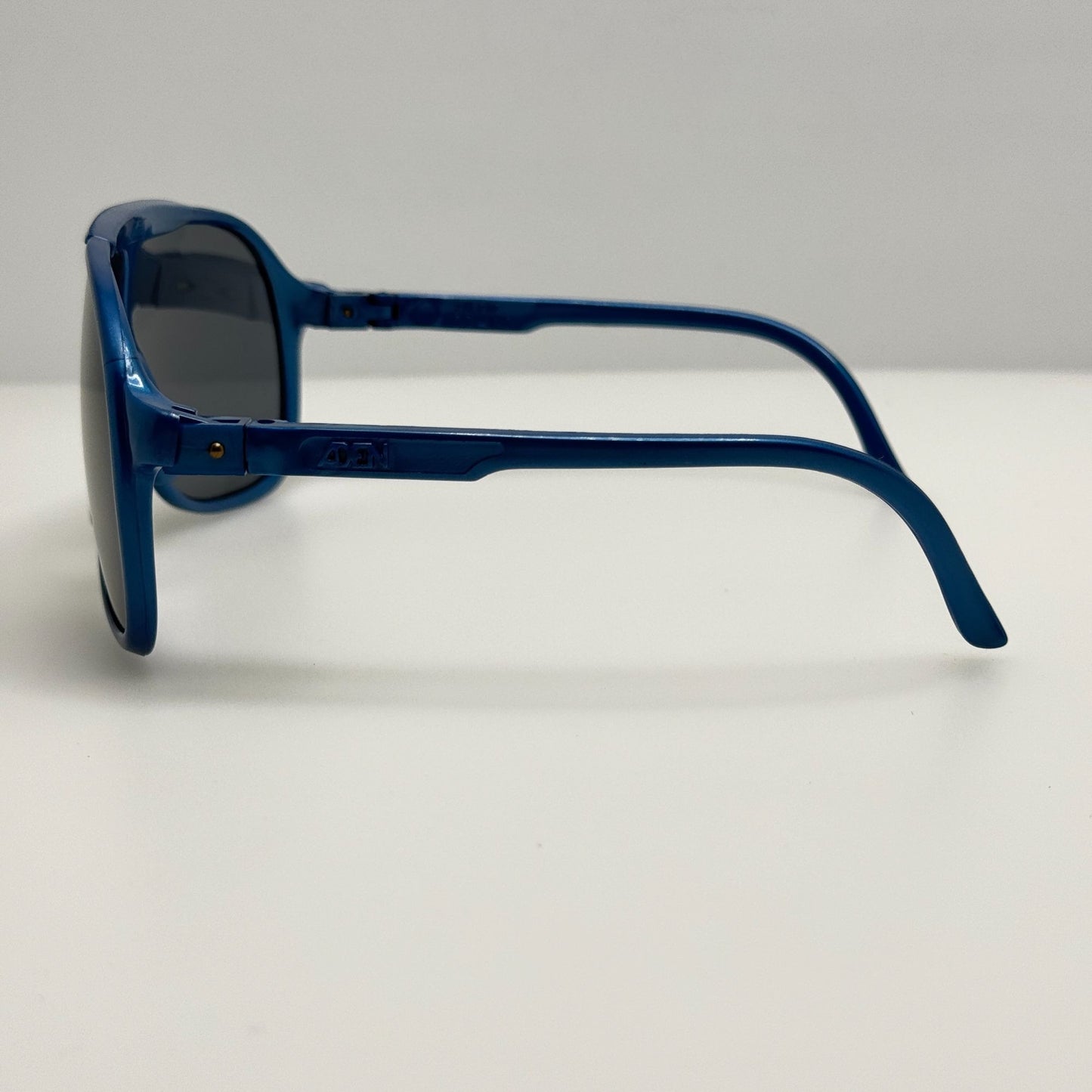 Aden Sunglasses J/A Z87 5.5 140 Blue