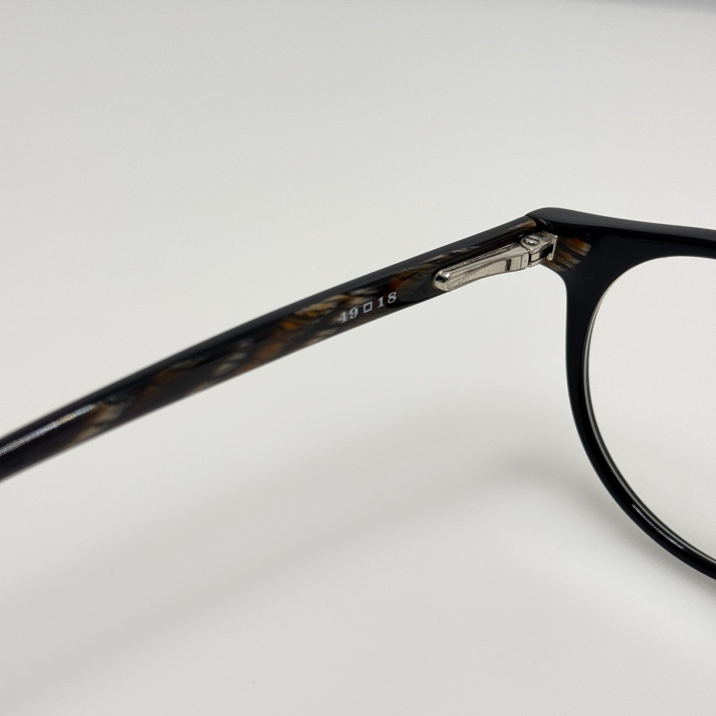 Eyebobs Eyeglasses Eye Glasses Readers 2419 07 Case Closed 49-18 +1.50