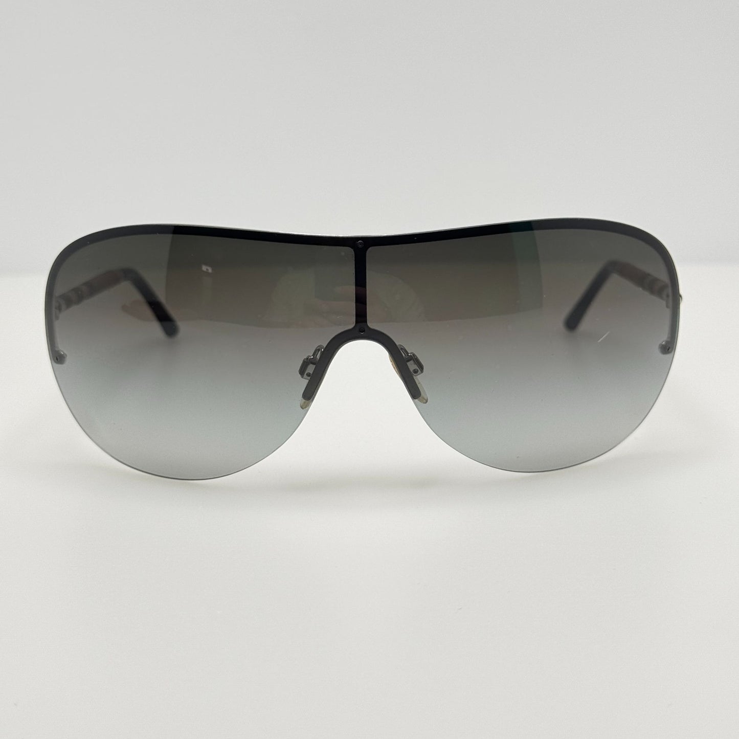 Burberry Sunglasses B 3063 1005/8G Italy 3N 125
