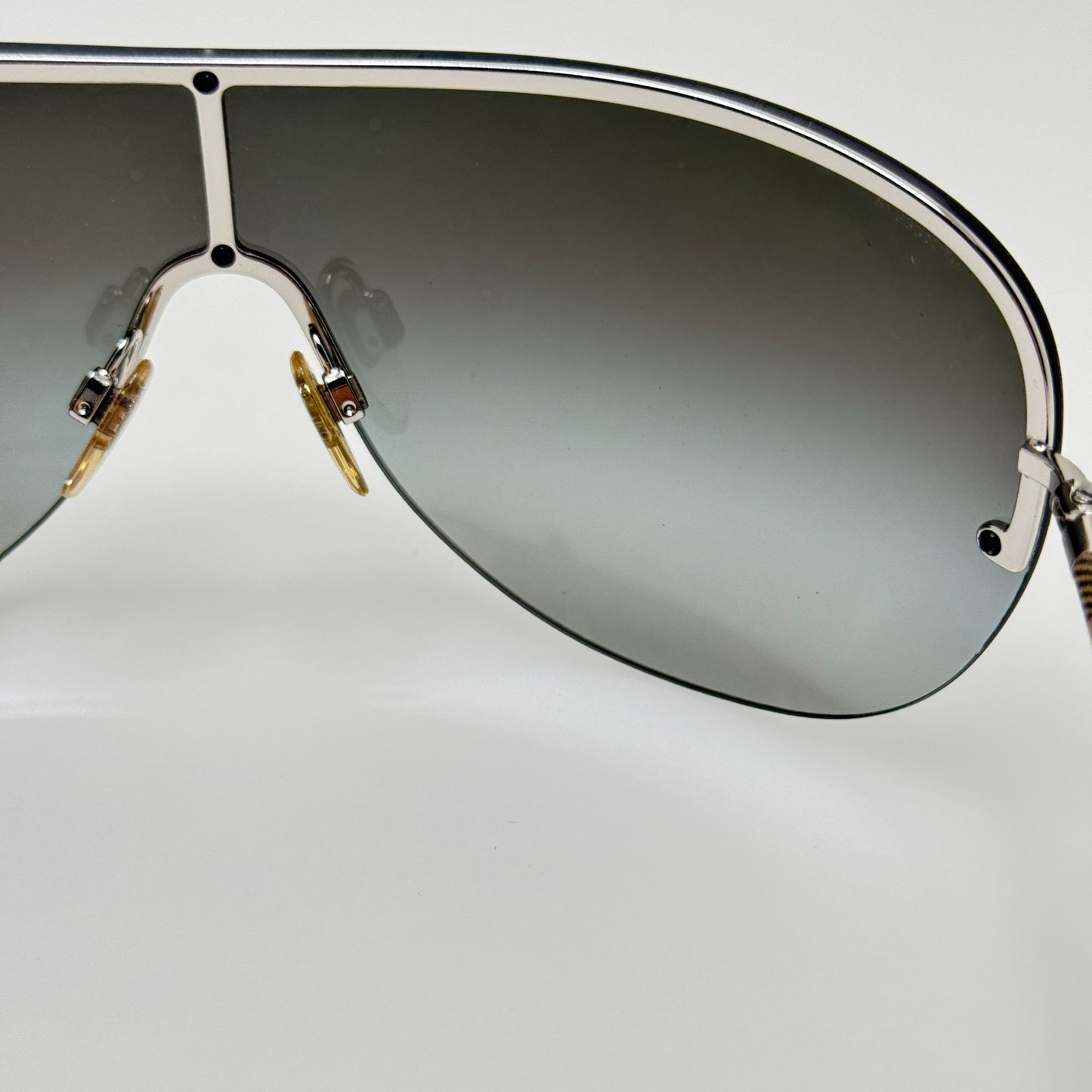 Burberry Sunglasses B 3063 1005/8G Italy 3N 125