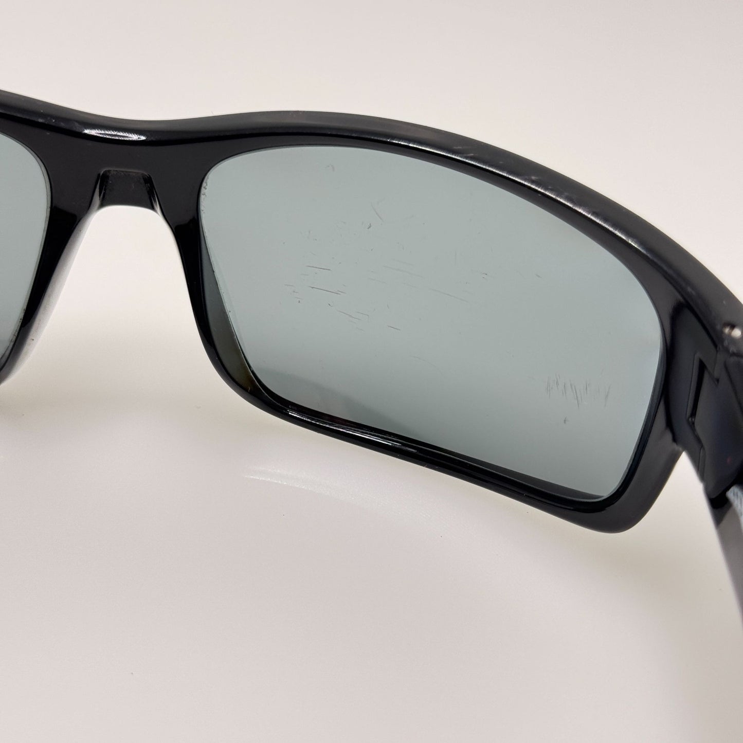 Arnette Sunglasses 4202-2267/81 Fastball Black Polarized 62-16