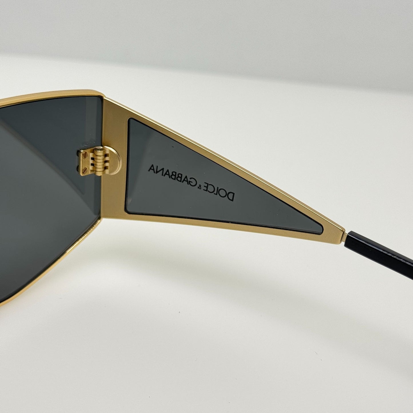 Dolce & Gabbana D&G Sunglasses DG 2305 02/87 145