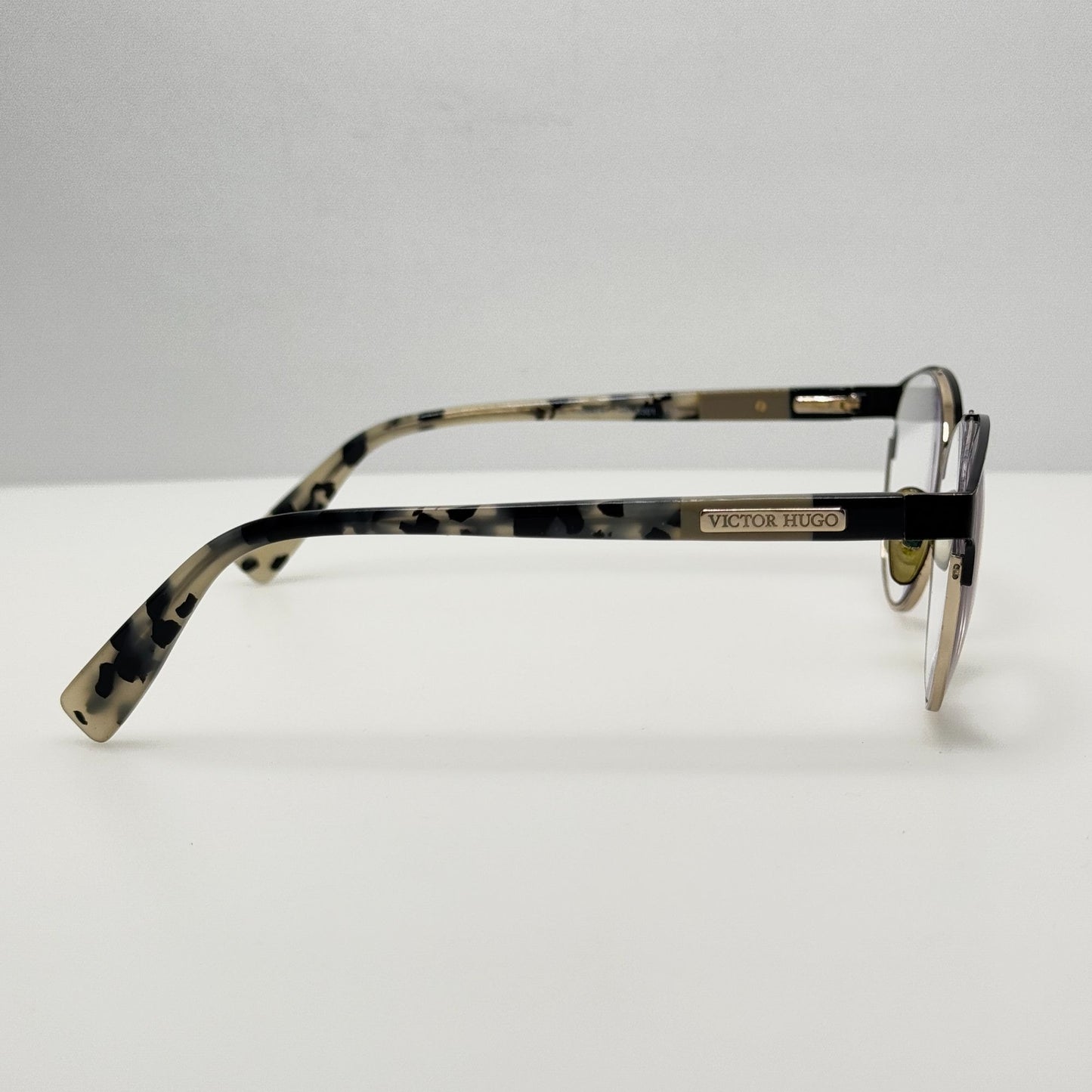 Victor Hugo Eyeglasses Eye Glasses Frames VH1287 Col 0301 50-19-135