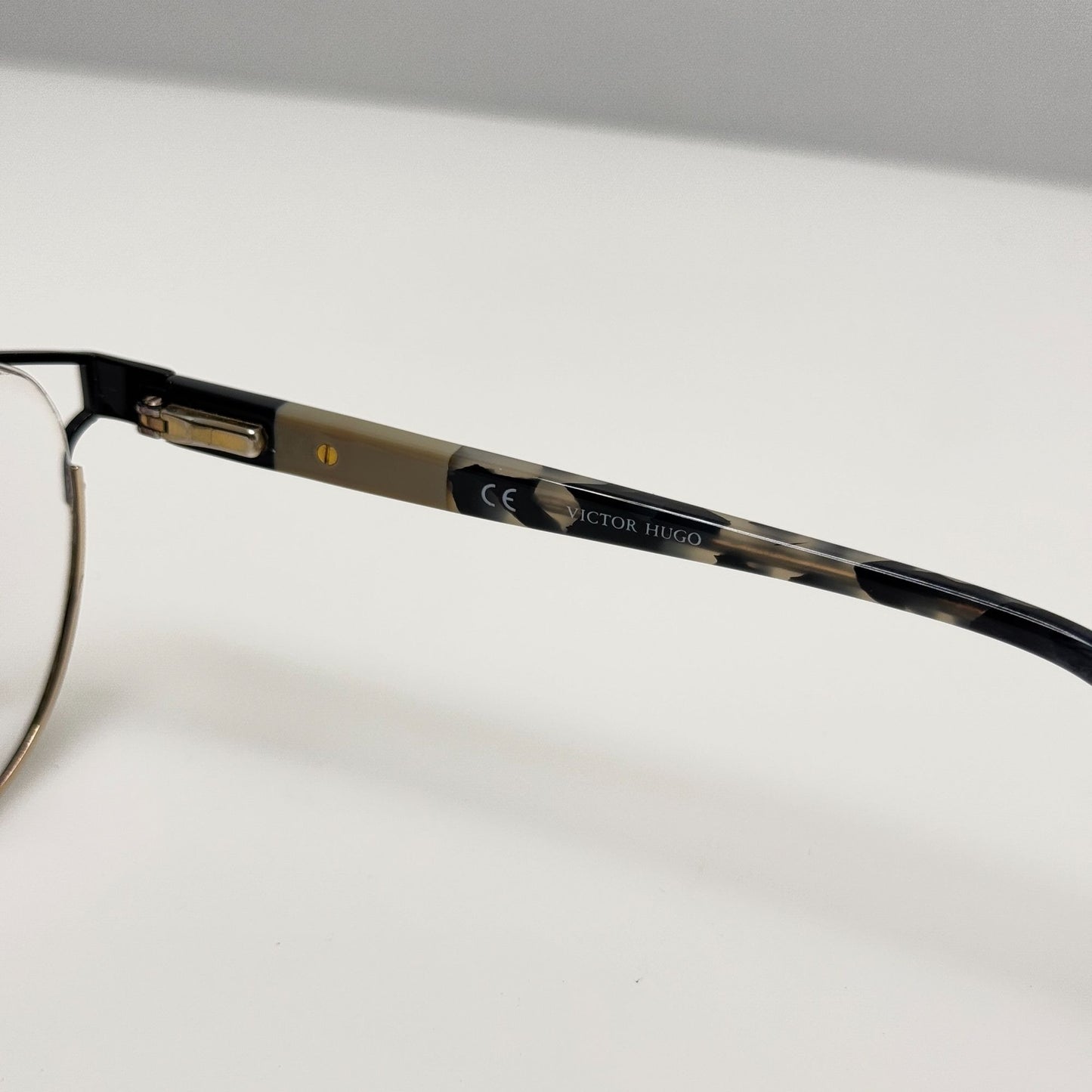 Victor Hugo Eyeglasses Eye Glasses Frames VH1287 Col 0301 50-19-135