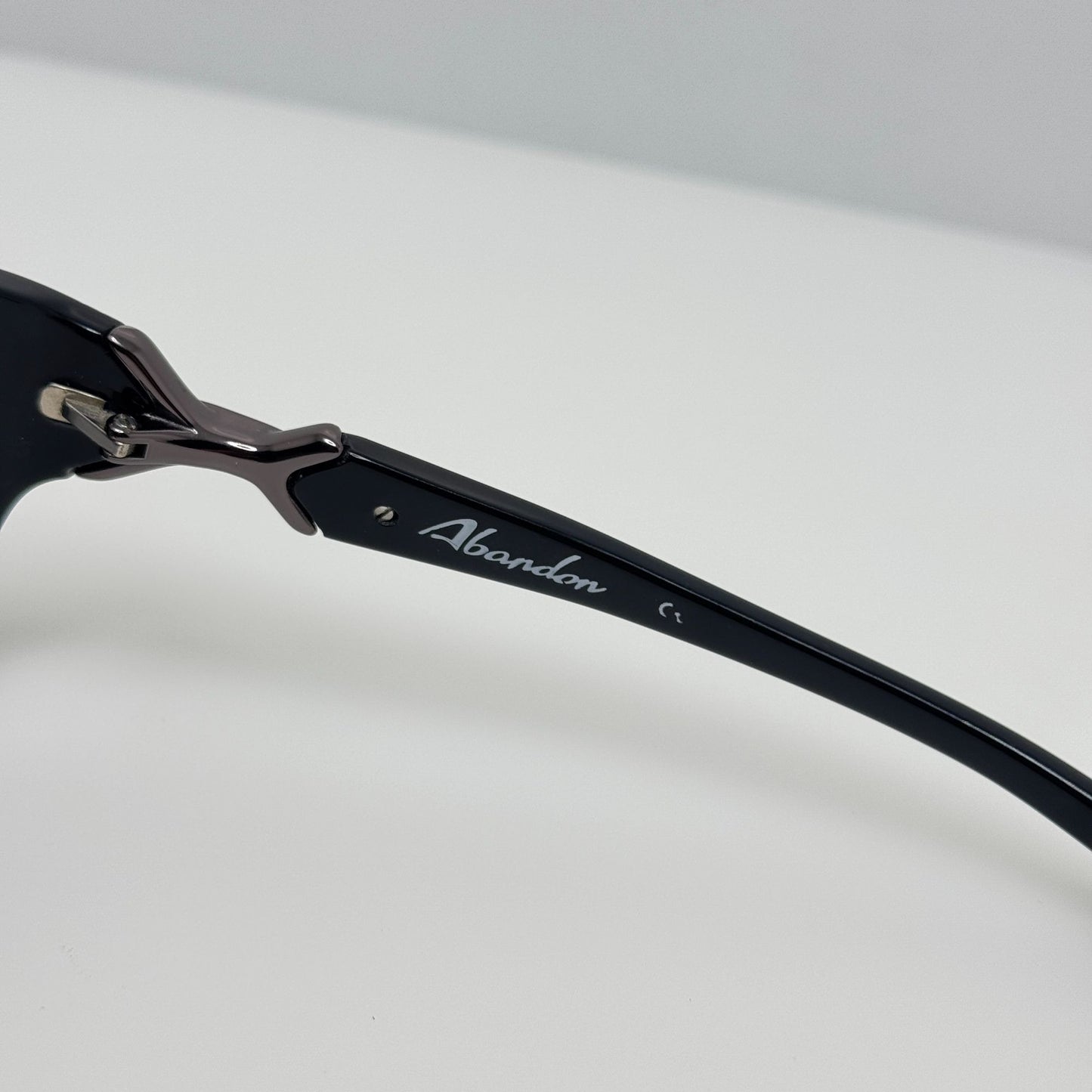 Oakley Sunglasses 05-793 Abandon Black 120