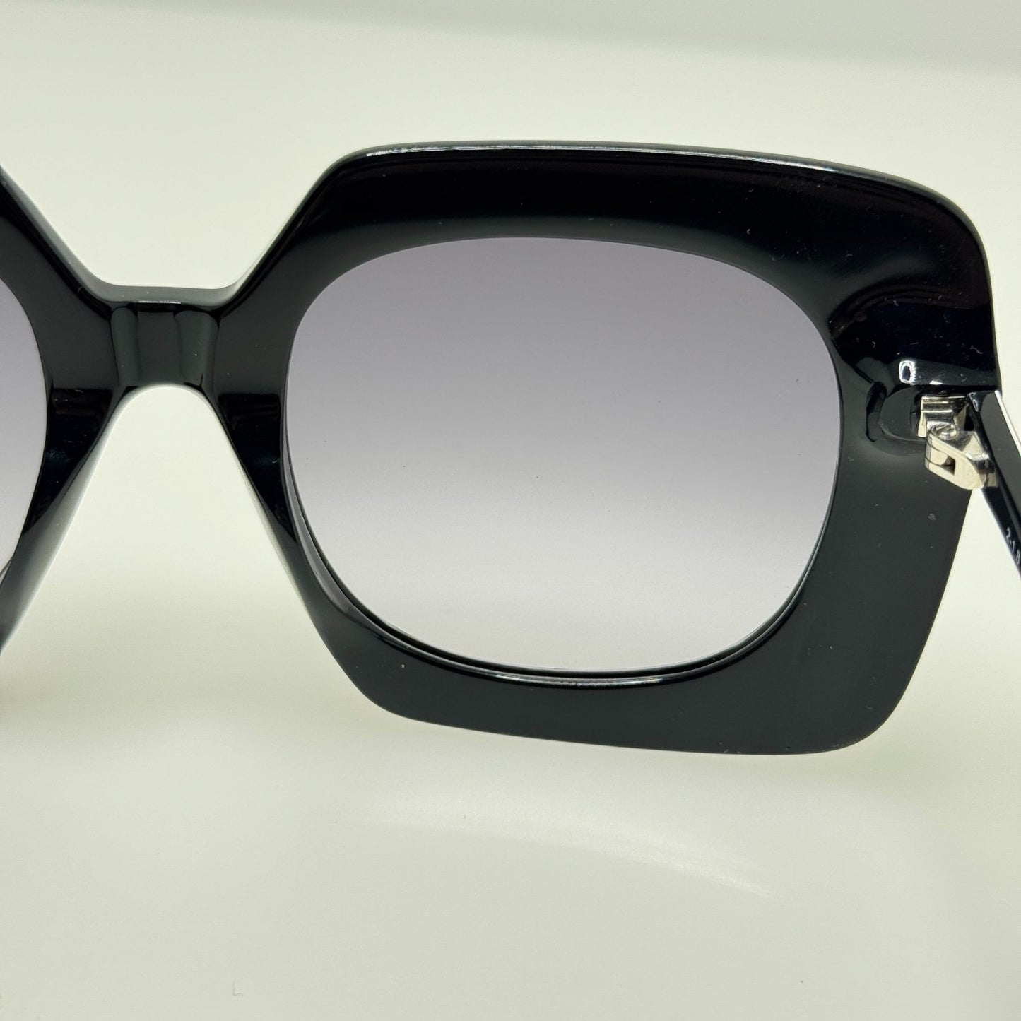 Emilio Pucci Sunglasses EP 79 05B 54-21-140