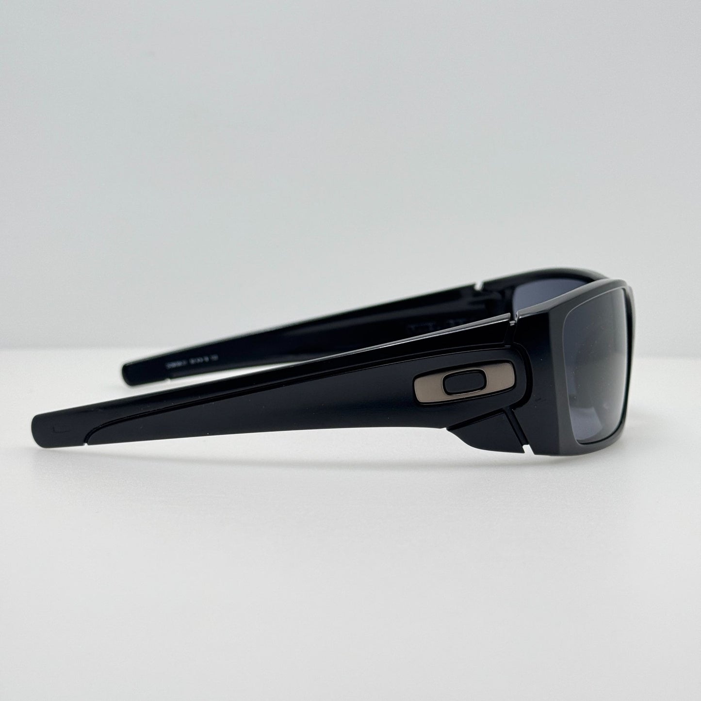 Oakley Sunglasses OO9096-30 Fuel Cell 60-19-130