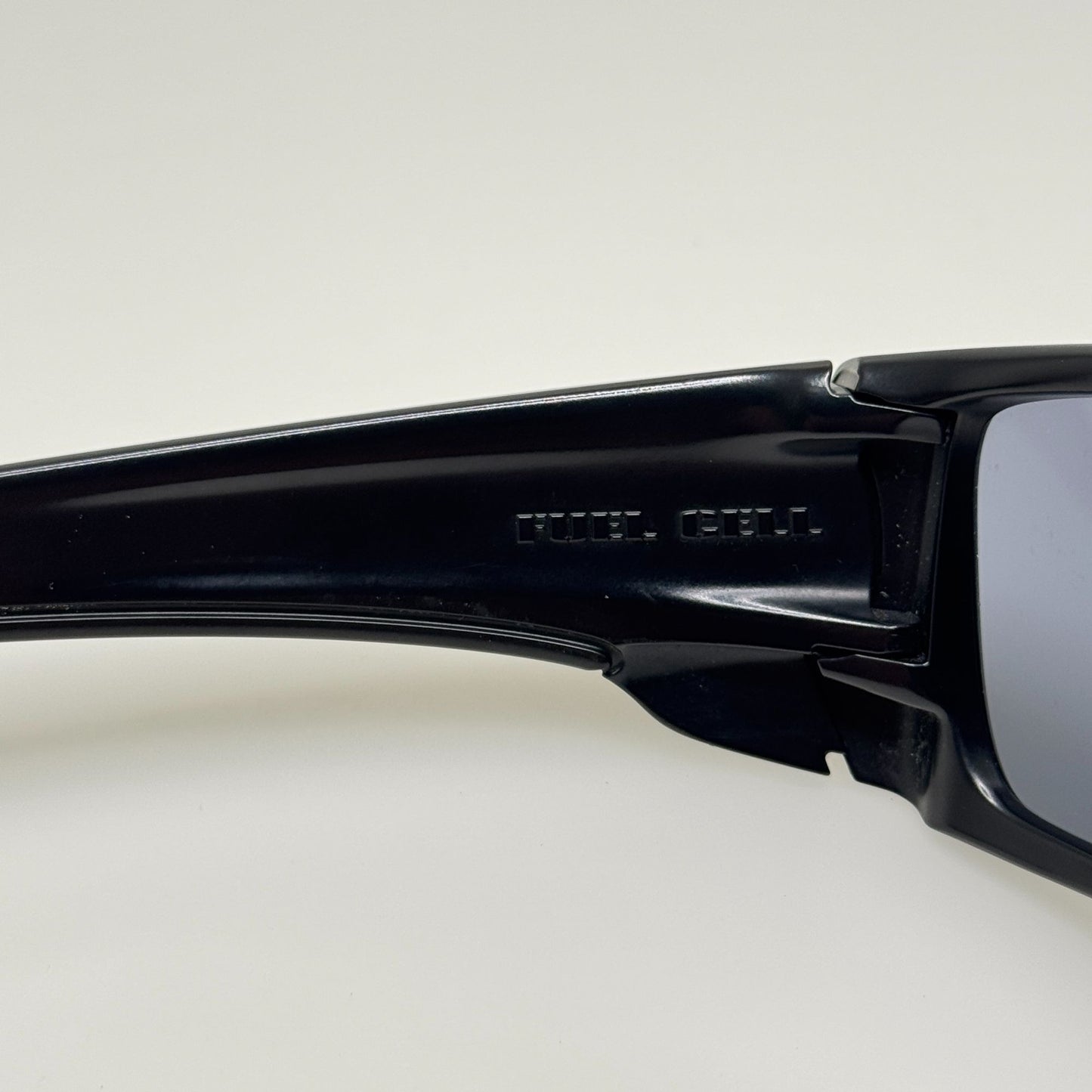 Oakley Sunglasses OO9096-30 Fuel Cell 60-19-130