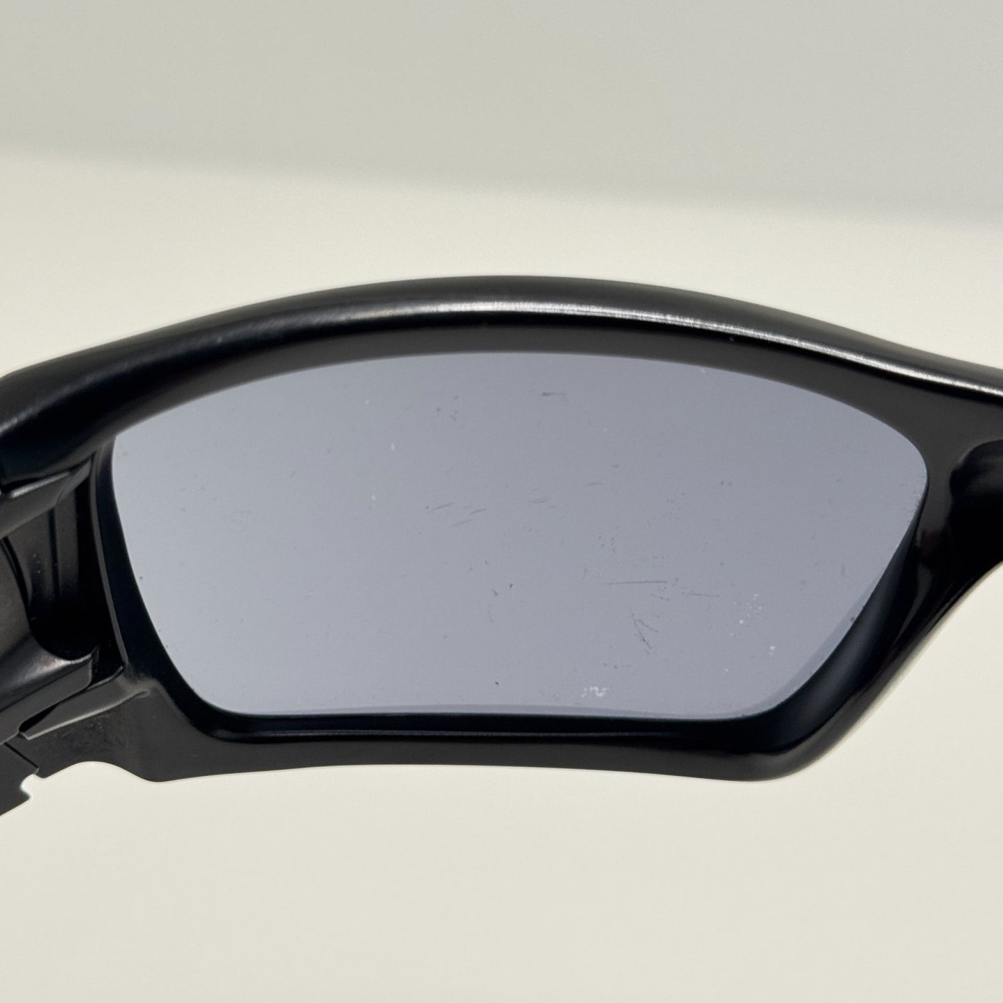 Oakley Sunglasses OO9096-30 Fuel Cell 60-19-130
