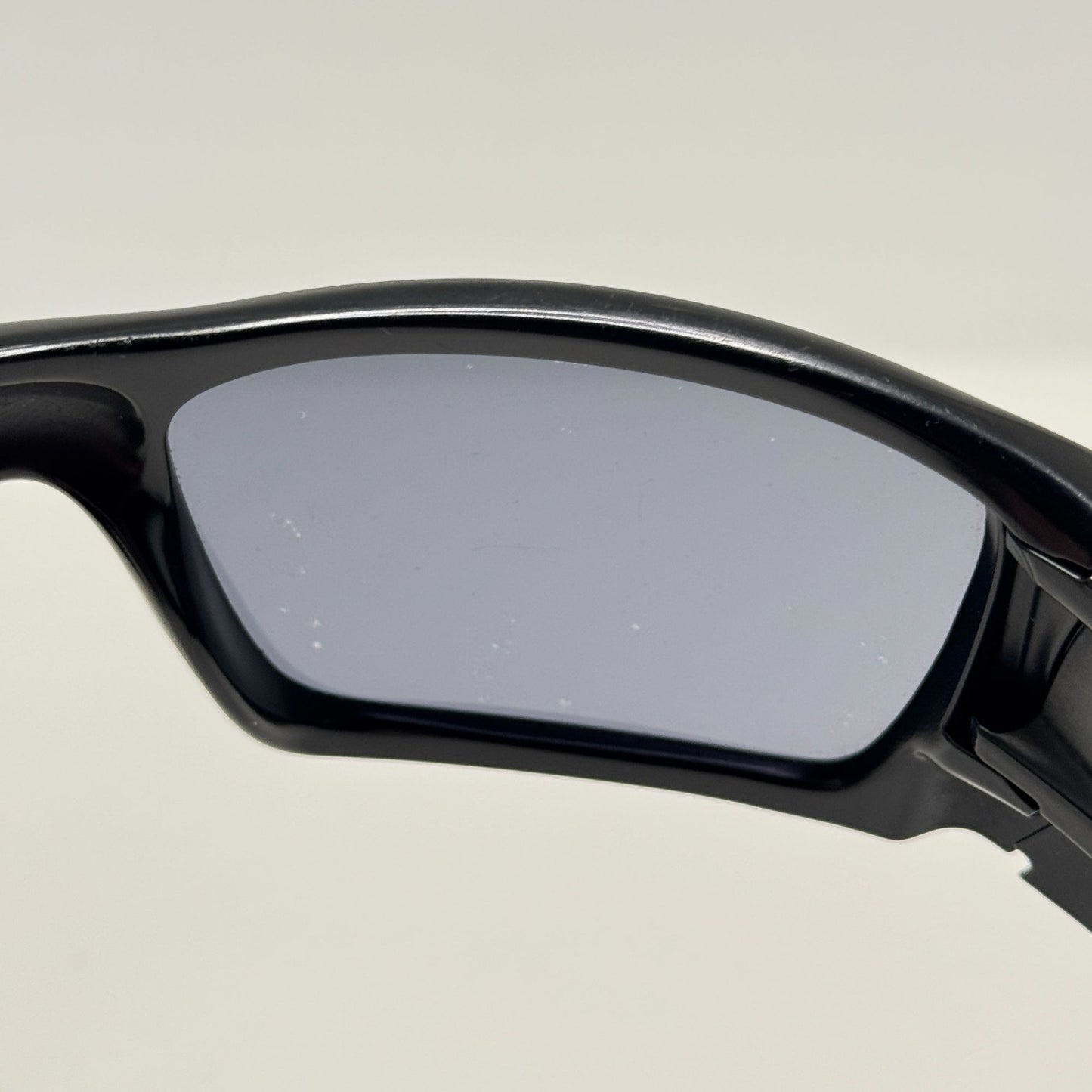 Oakley Sunglasses OO9096-30 Fuel Cell 60-19-130