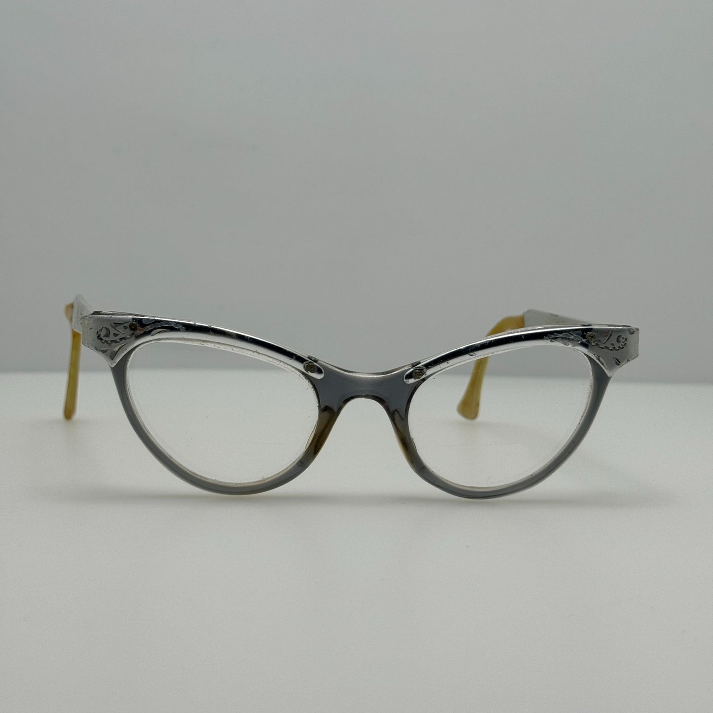 SRO Eyeglasses Eye Glasses Frames USA 5 1/2 Vintage Aluminum Cat Eye