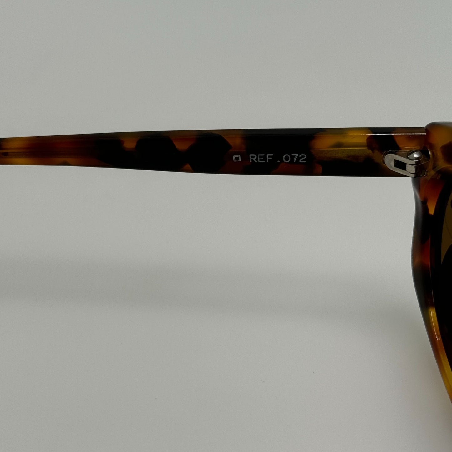 Vuarnet Sunglasses Pouilloux REF .072 France Vintage W/ Case