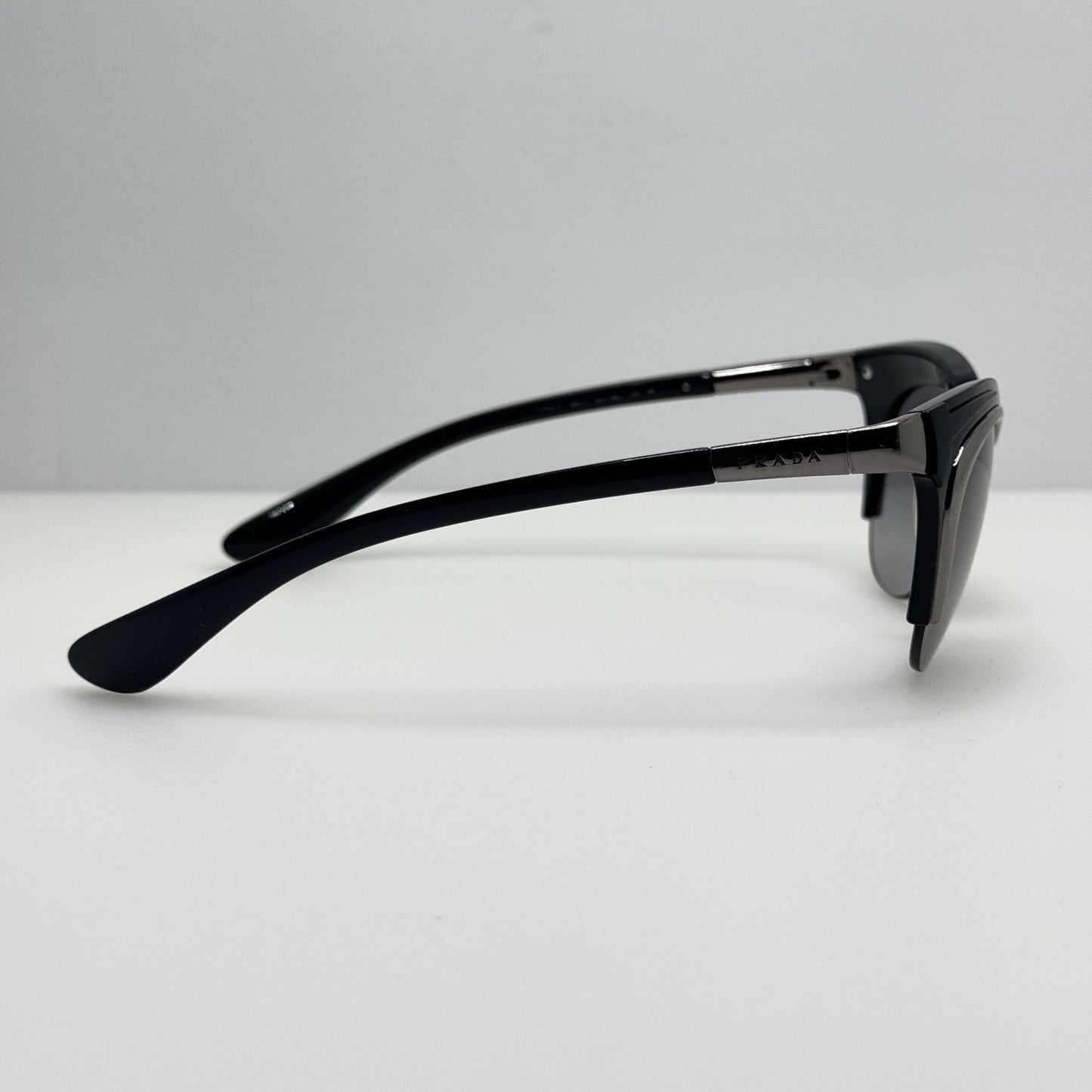 Prada Sunglasses SPR 61O 5AV-3M1 Italy 49-17-140