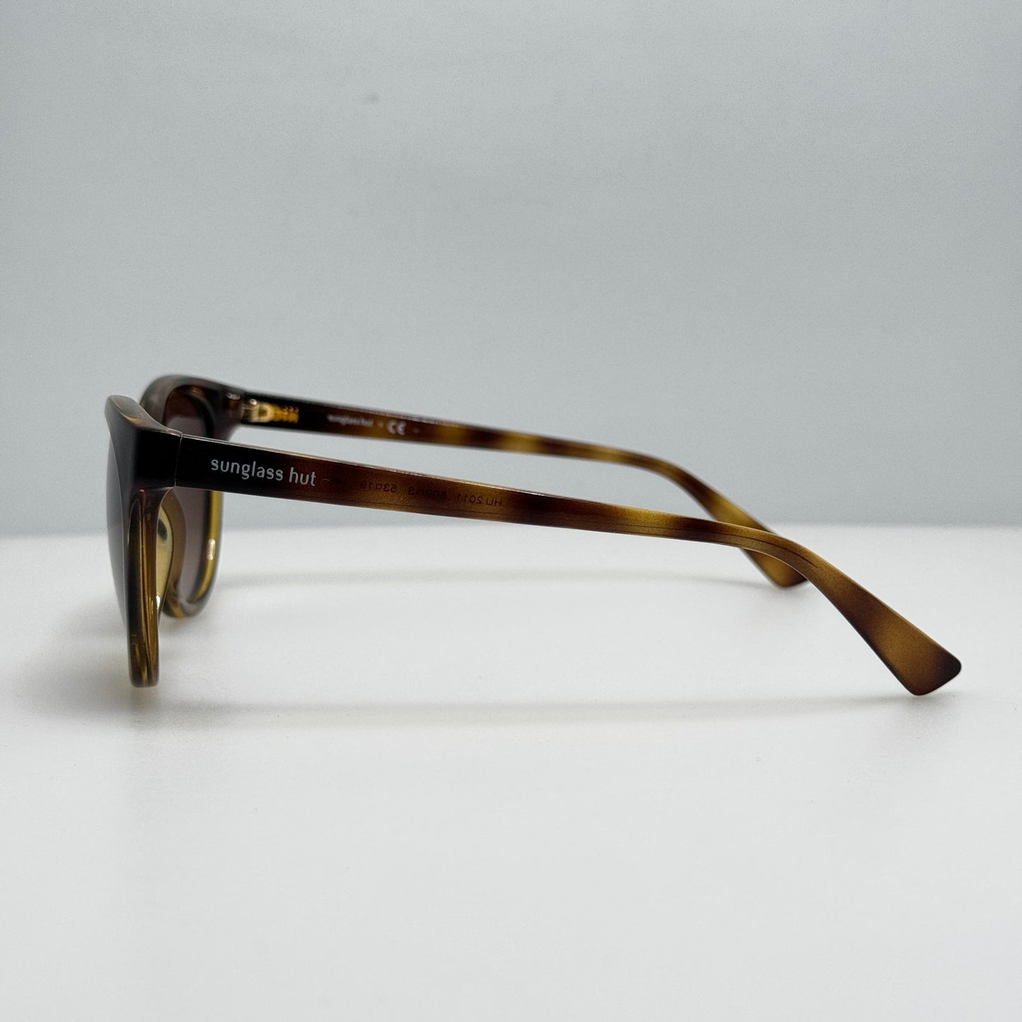 Sunglass Hut Sunglasses HU 2011 509/13 53-19-140