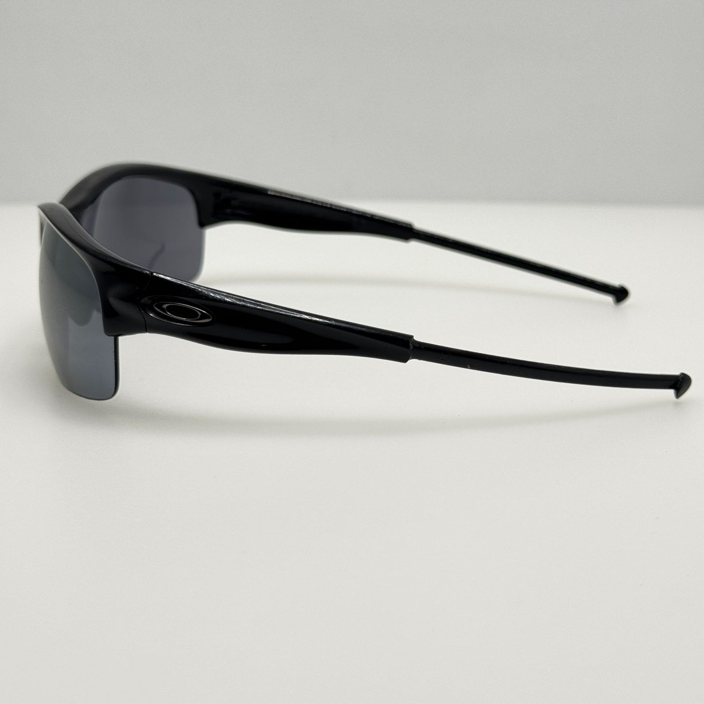Oakley Sunglasses 03-781 Commit Black 62-12 Read Description