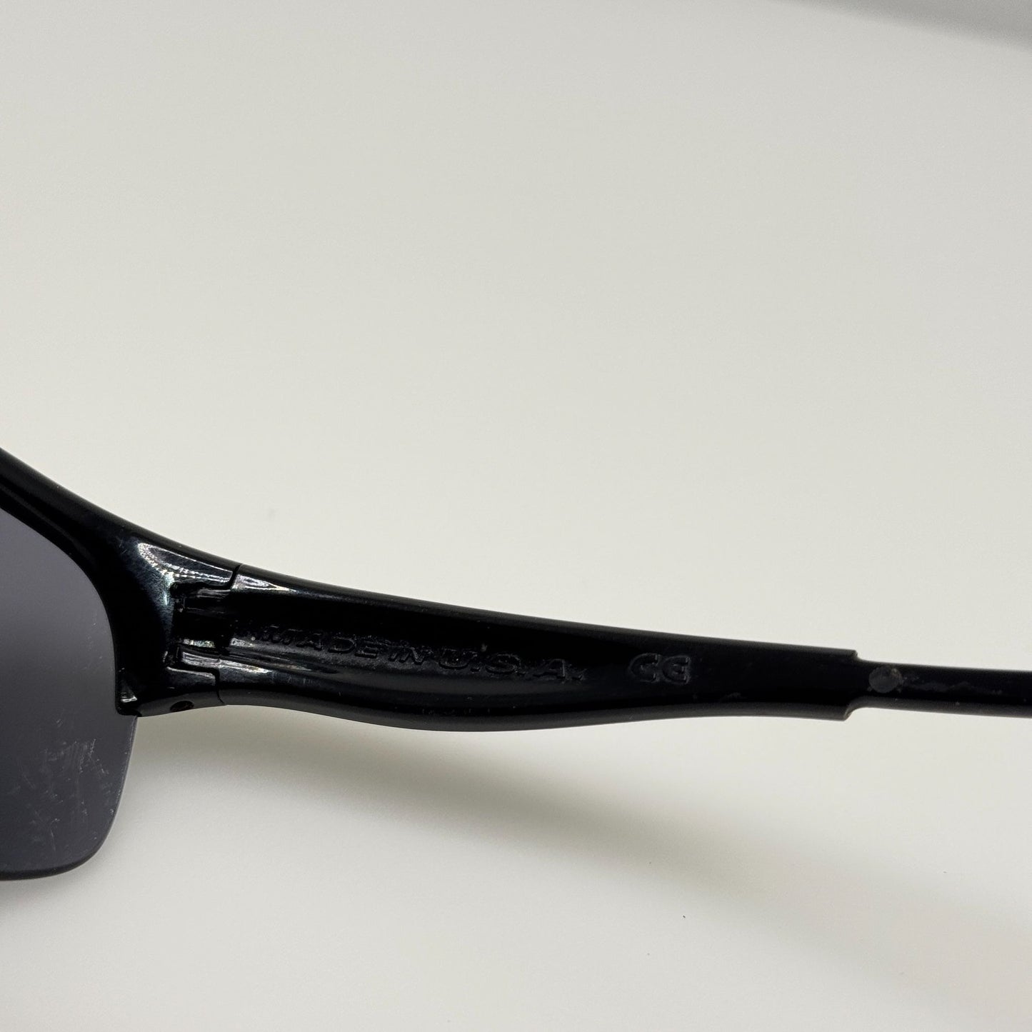 Oakley Sunglasses 03-781 Commit Black 62-12 Read Description