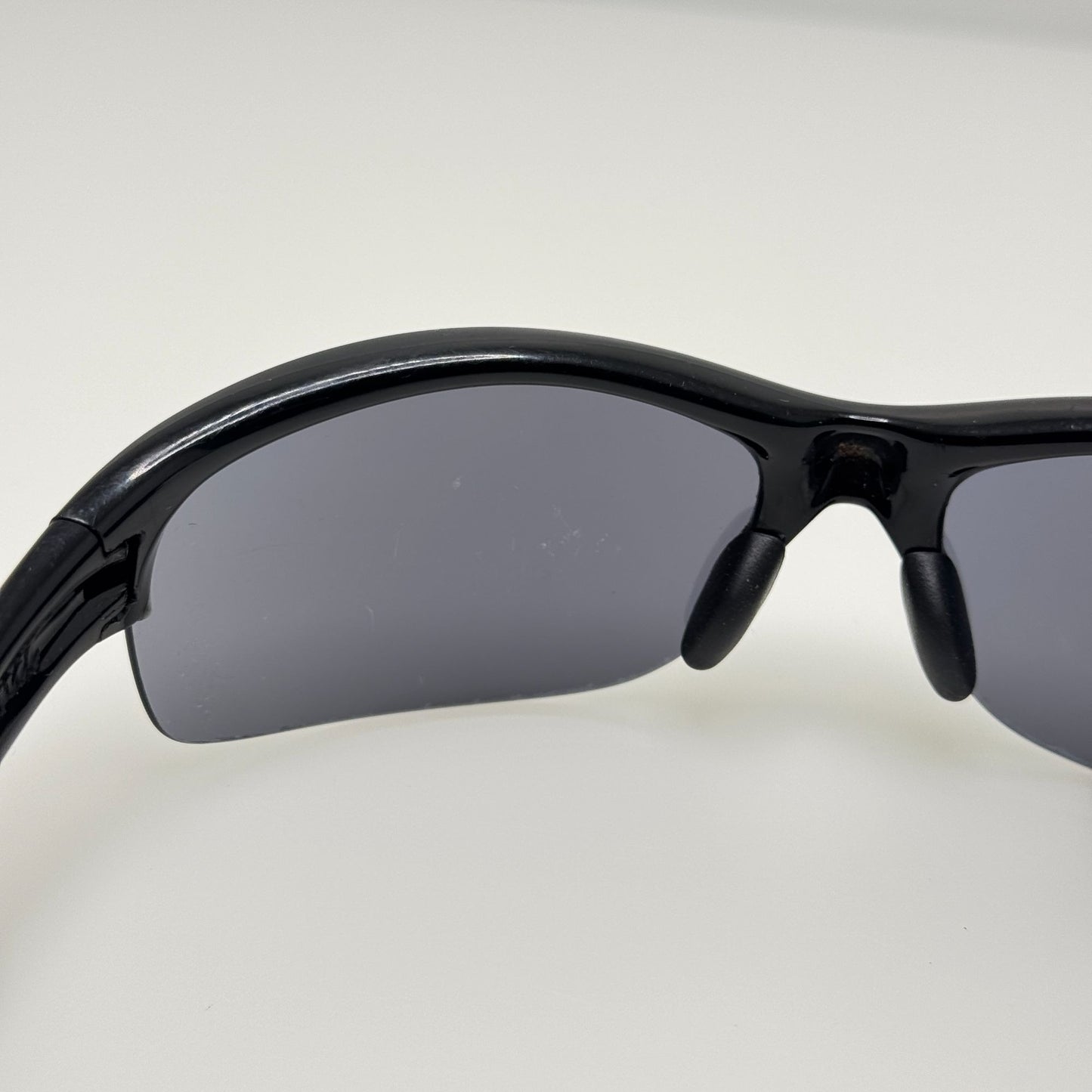Oakley Sunglasses 03-781 Commit Black 62-12 Read Description