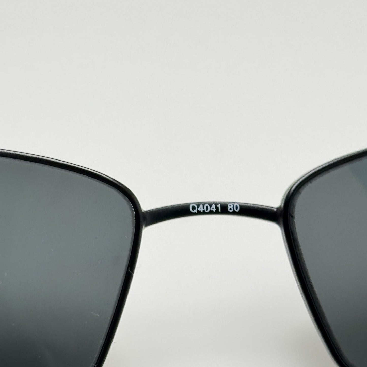 Easyclip Sunglasses Clip Q4041 80 Black