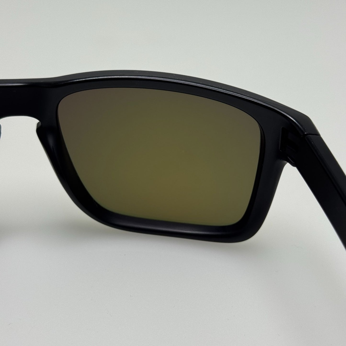 Oakley Sunglasses OO9417-0459 Holbrook XL 59-18-137 Read Description