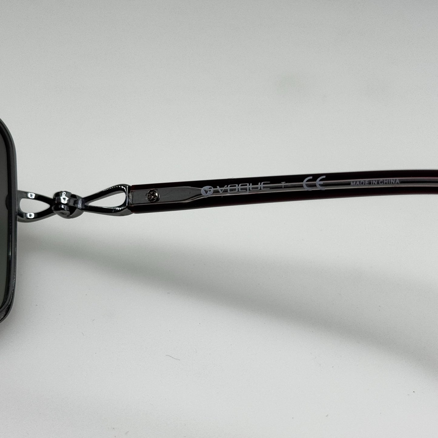Vogue Sunglasses VO 3832-S 548/11 57-16-130