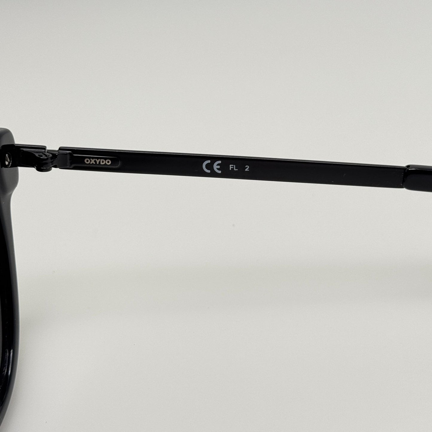 Oxydo Sunglasses OX 1075/S 263N3 Black 55-17-140