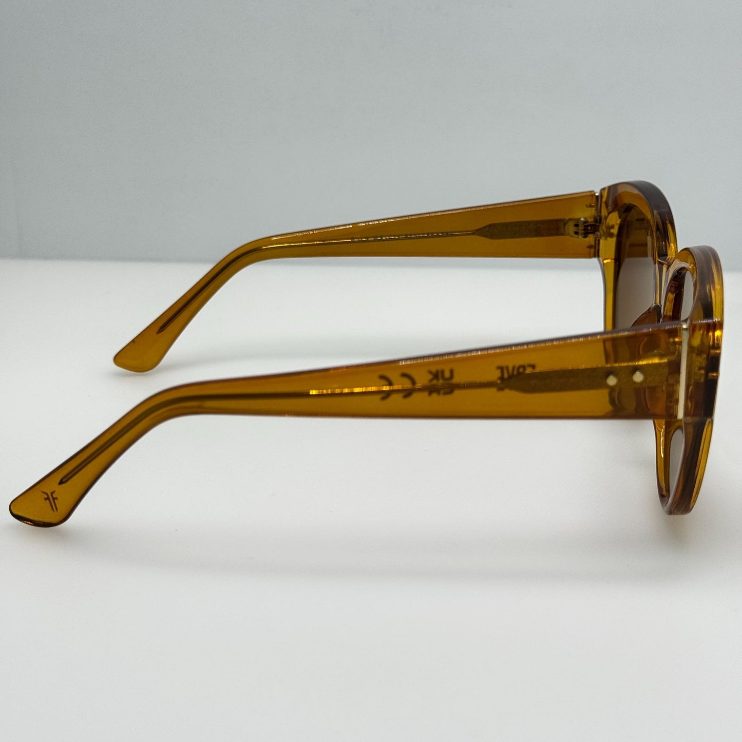 Frye Sunglasses NS1021 50949FRY700
