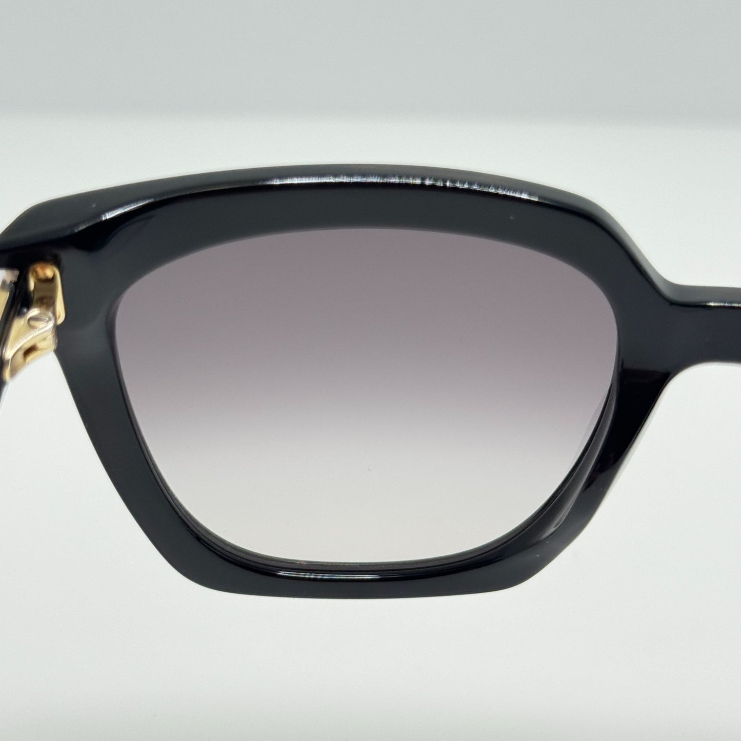 Escada Sunglasses SESF56K 0700 Bangladesh 52-20-140
