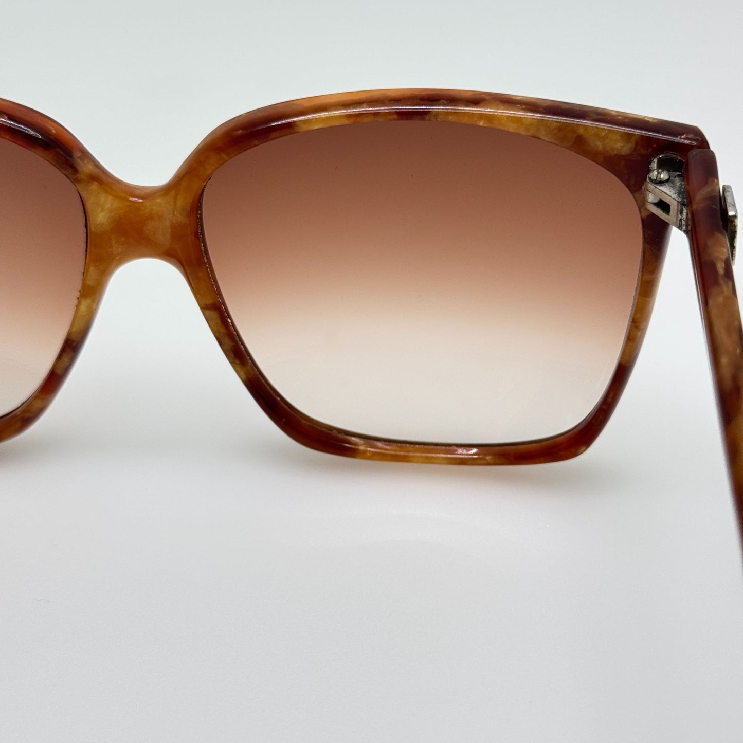 Anne Klein Sunglasses Riviera Vintage Retro