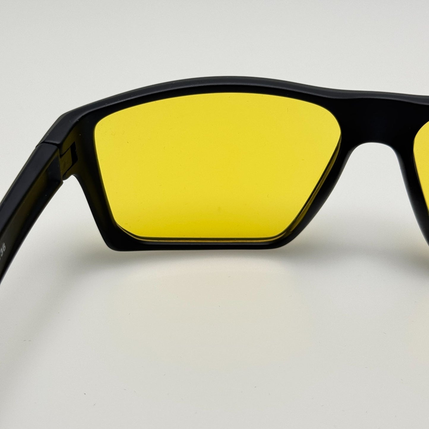 Titan Sunglasses Game On DK107 Blue Light 57-17-136
