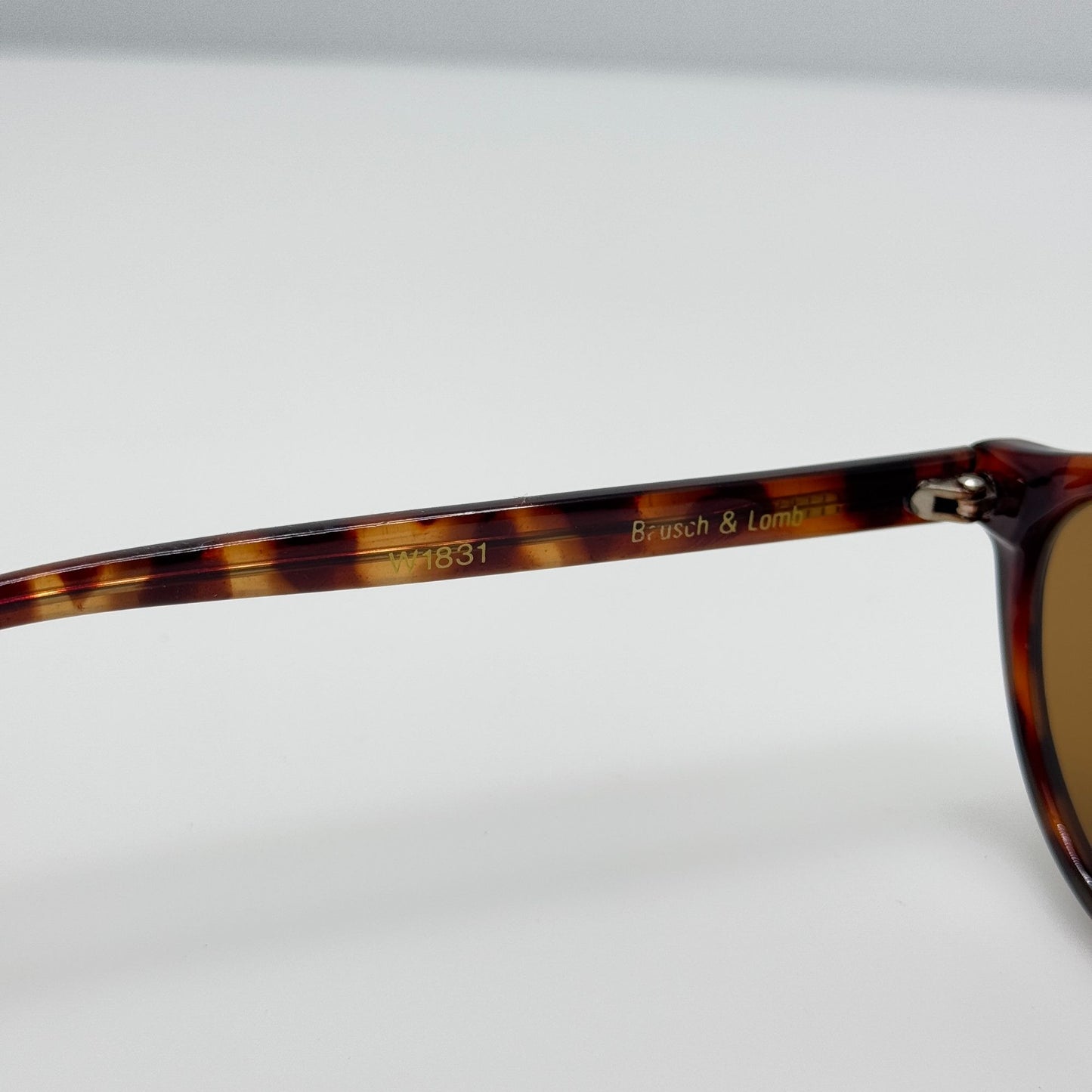 Bausch & Lomb Sunglasses W1831 i's
