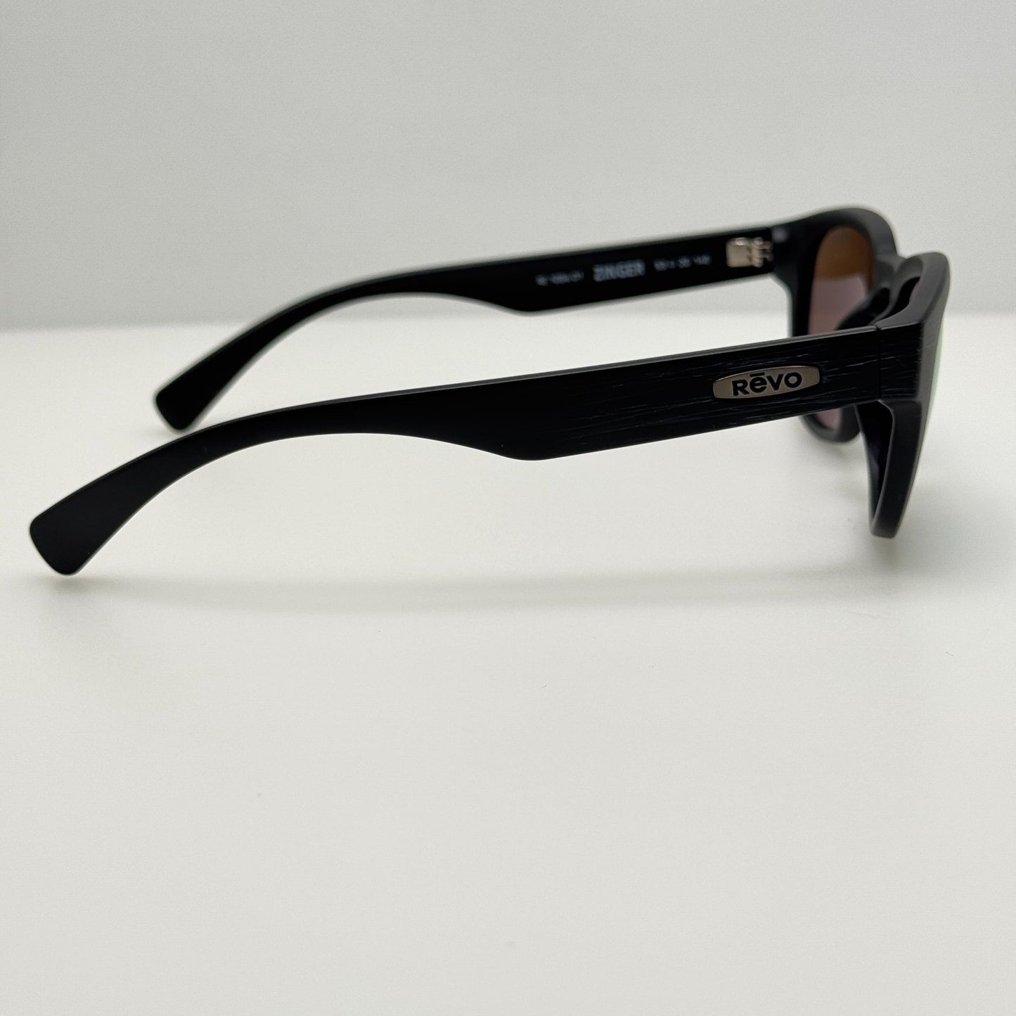 Revo Sunglasses RE 1054 01 Zinger Polarized 53-20-140